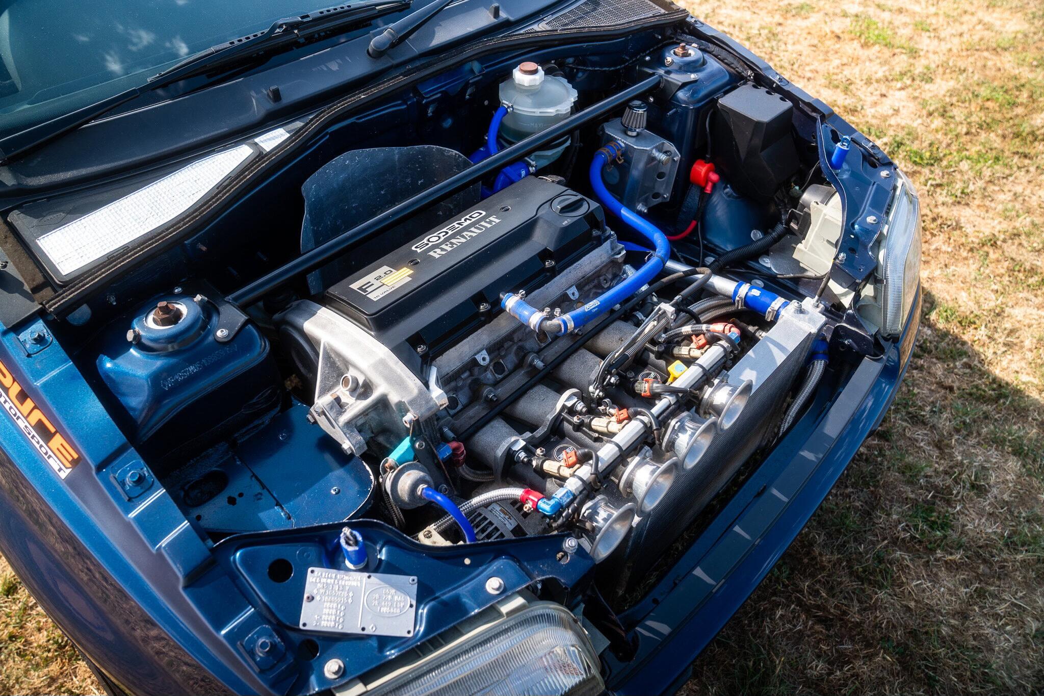 Renault Clio view 29
