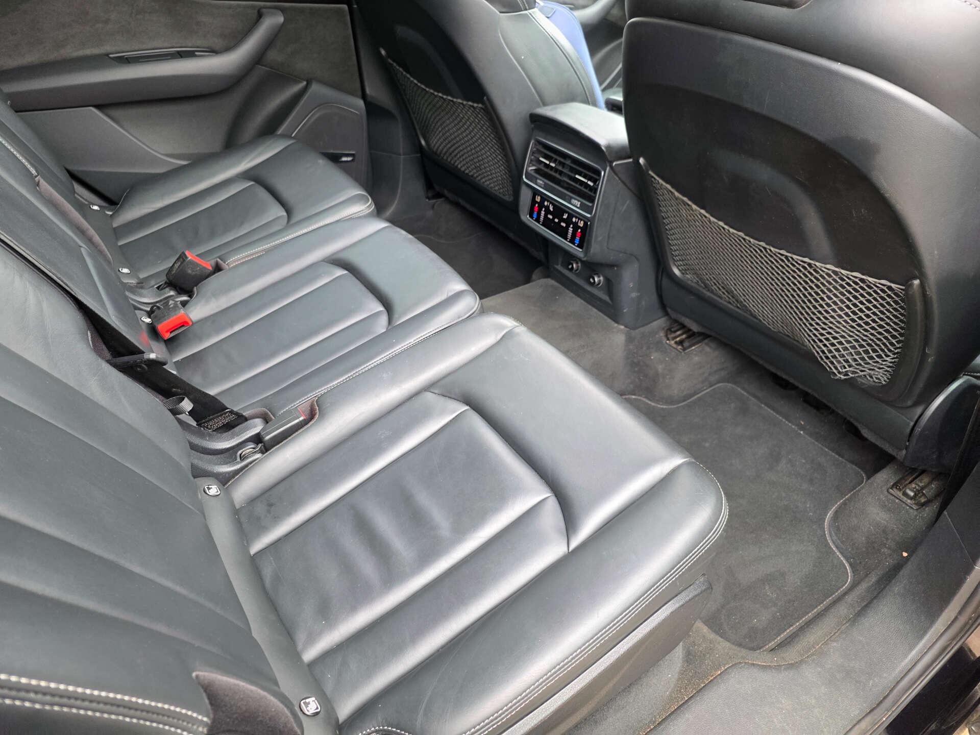 Audi Q7 view 25
