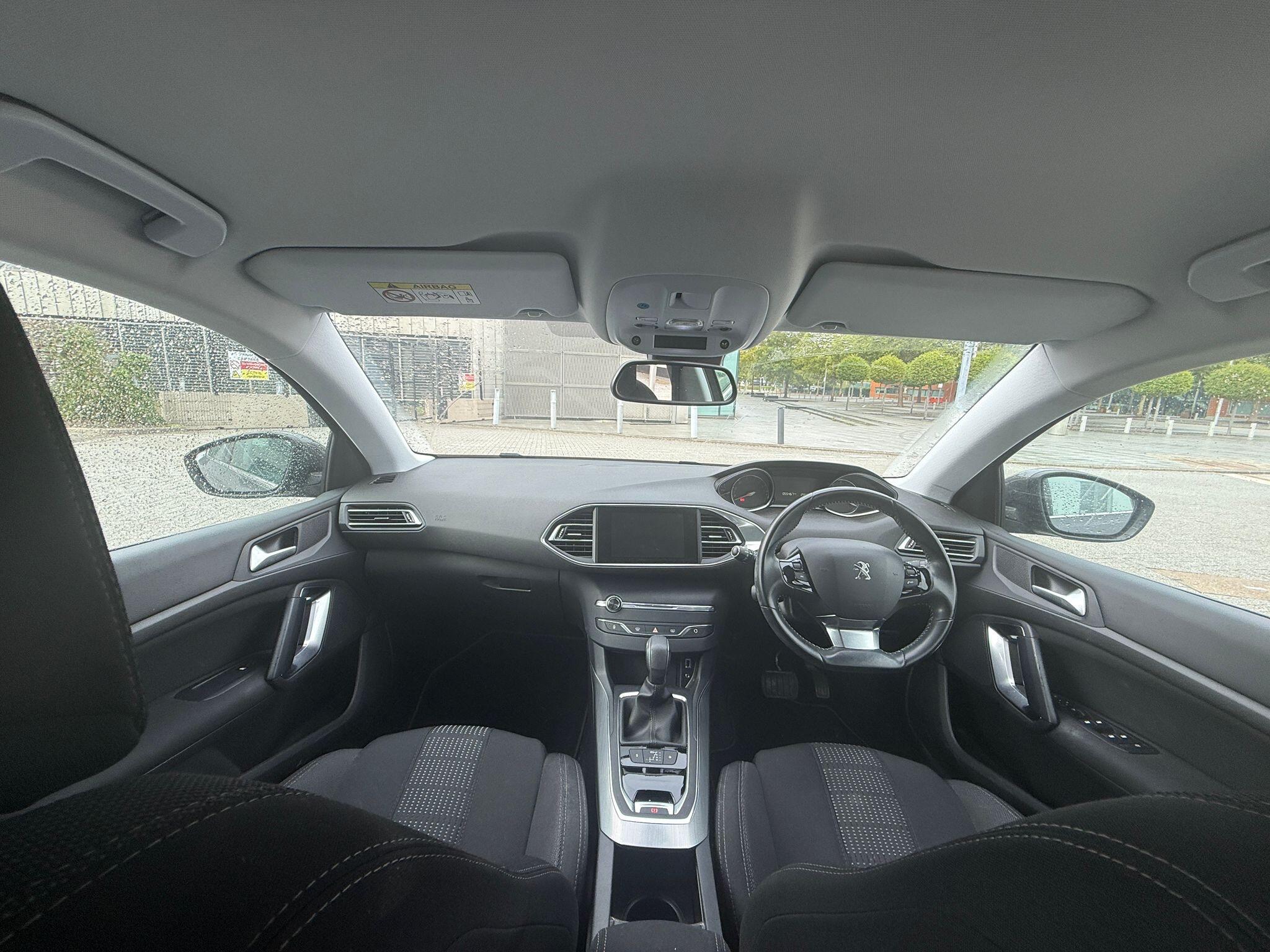2017 Peugeot 308 1.2 PureTech Allure EAT Euro 6 (s/s) 5dr • 55,500 miles image 6