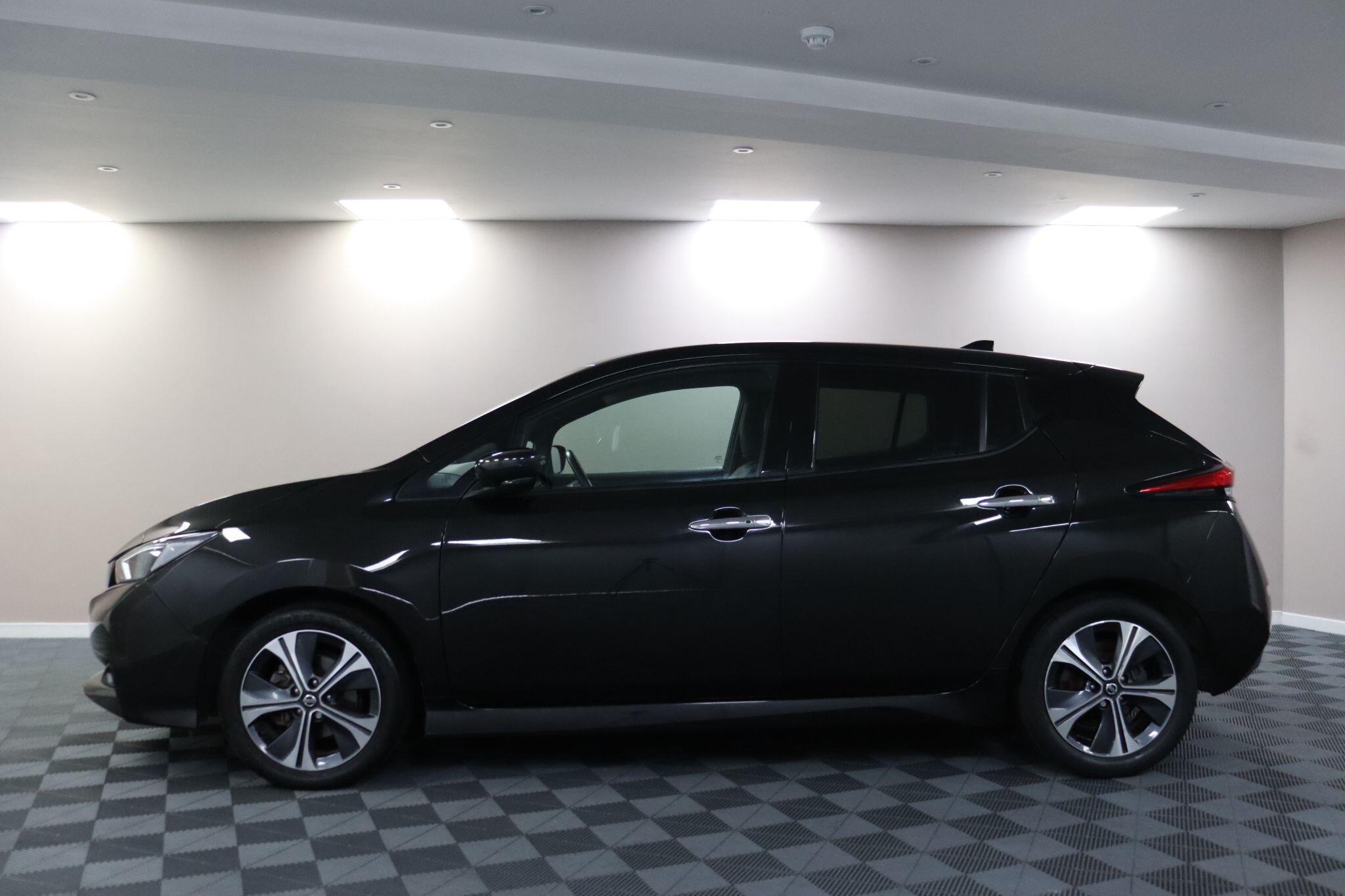 Nissan Leaf view 18