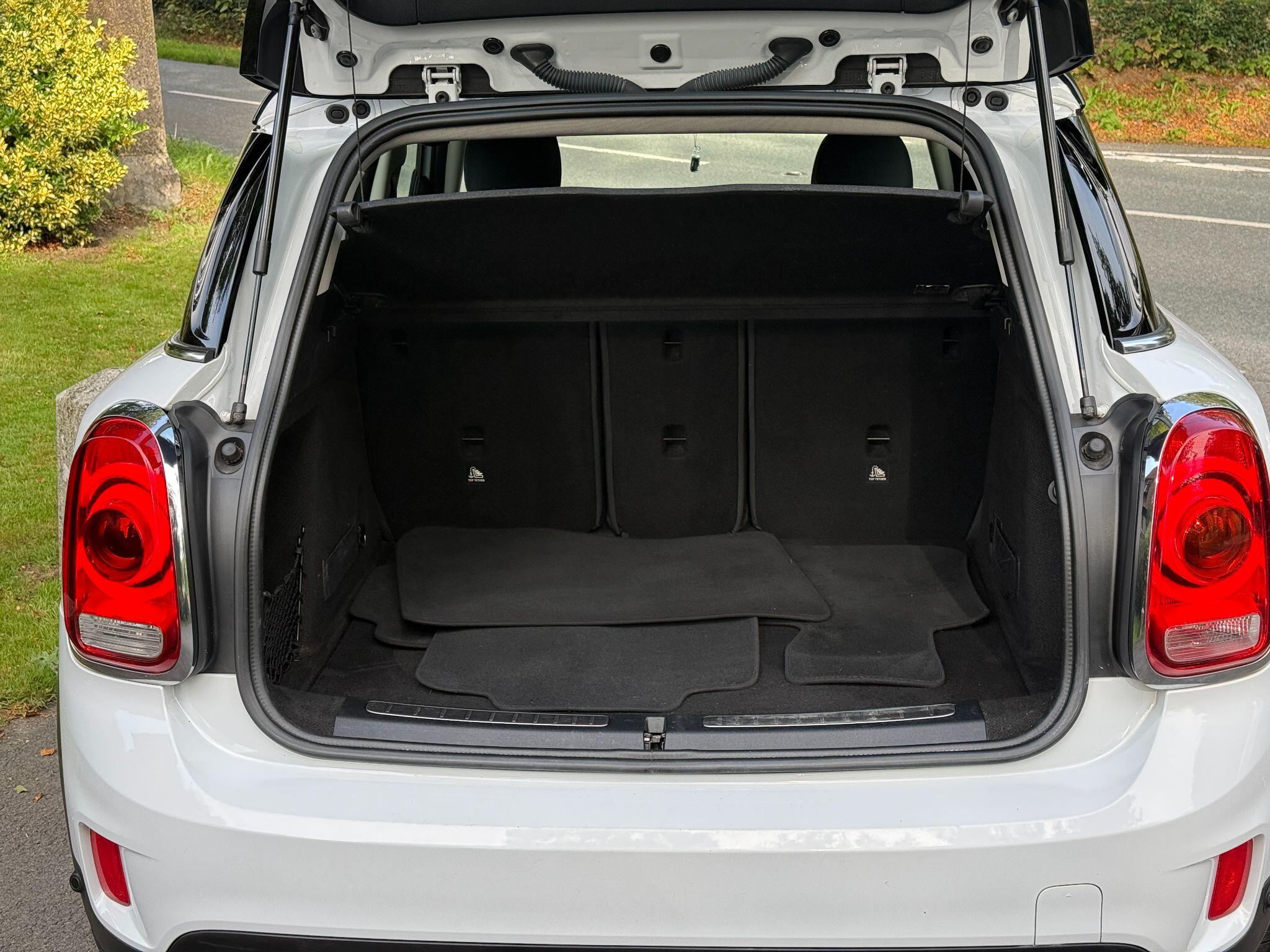 Mini Countryman view 48
