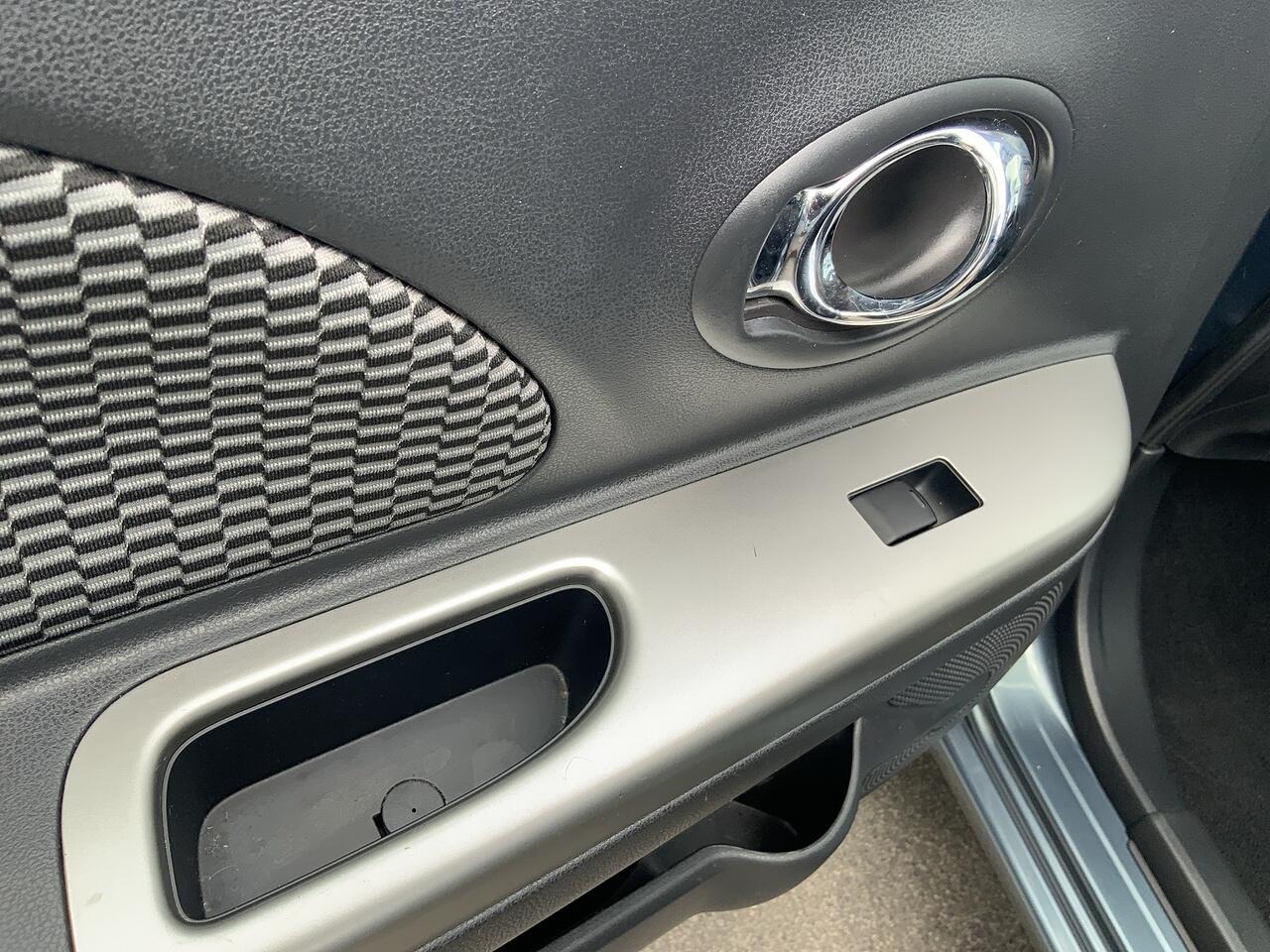 Nissan Micra view 14