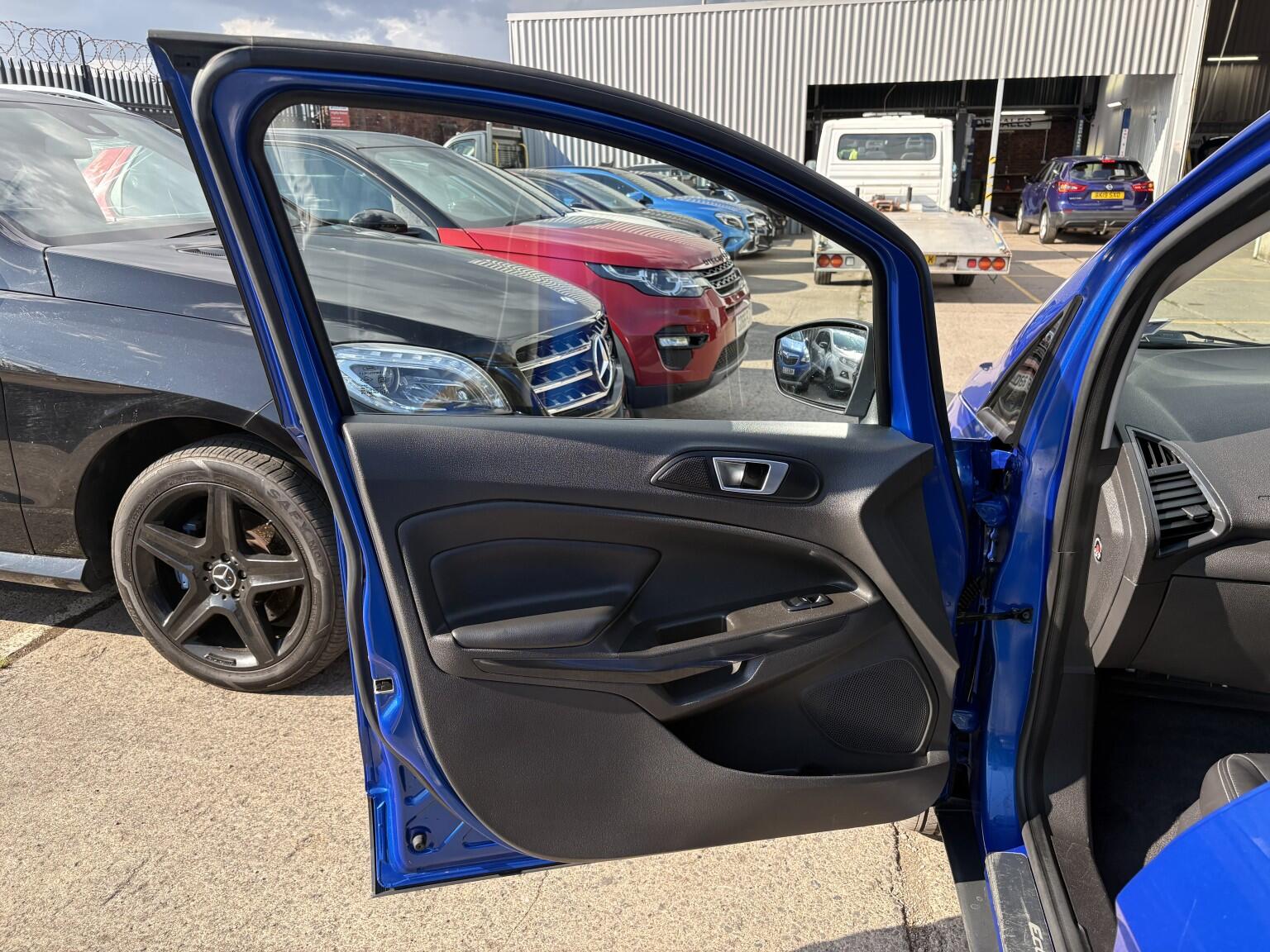 Ford Ecosport view 17