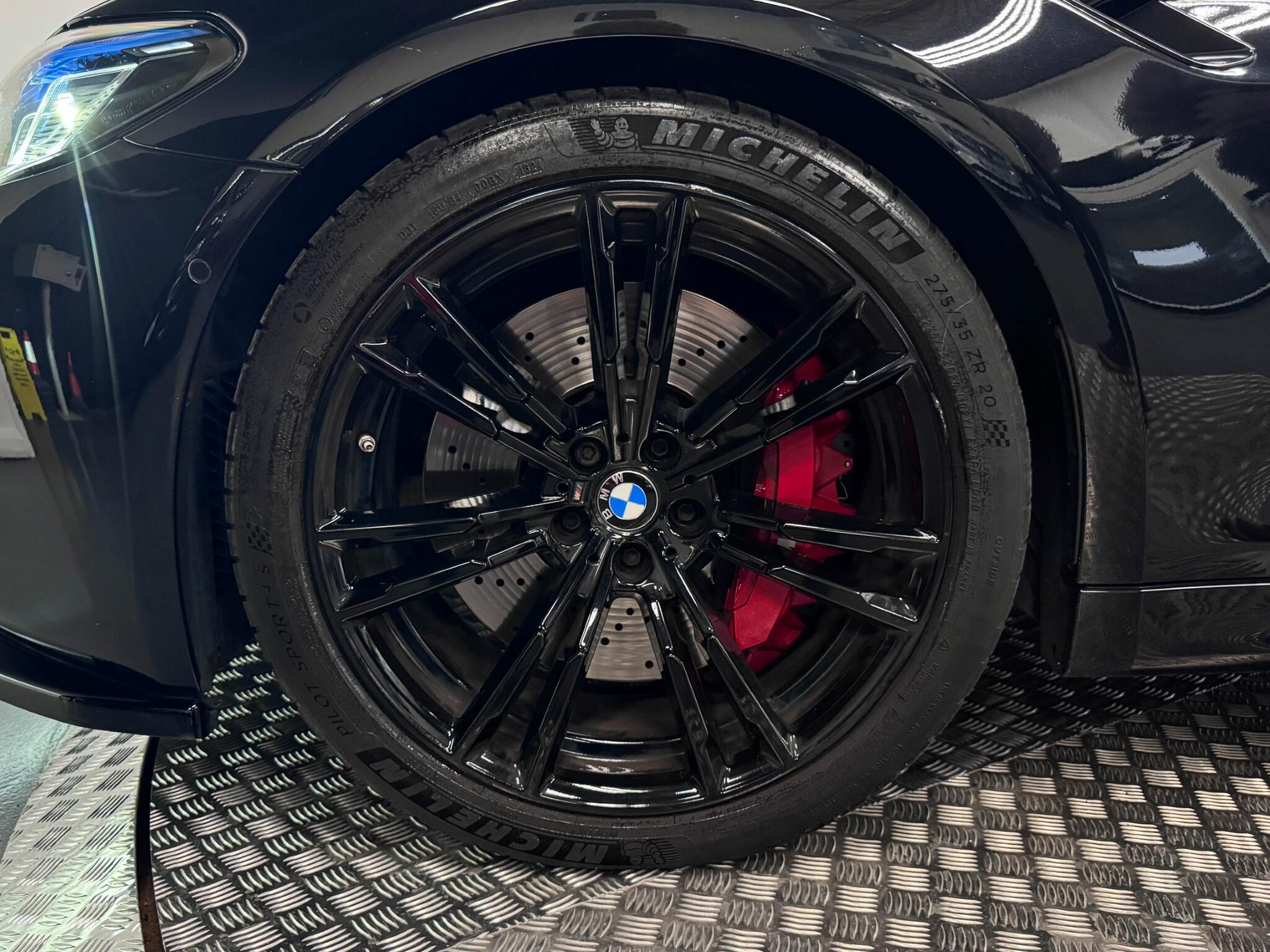 BMW M5 view 96