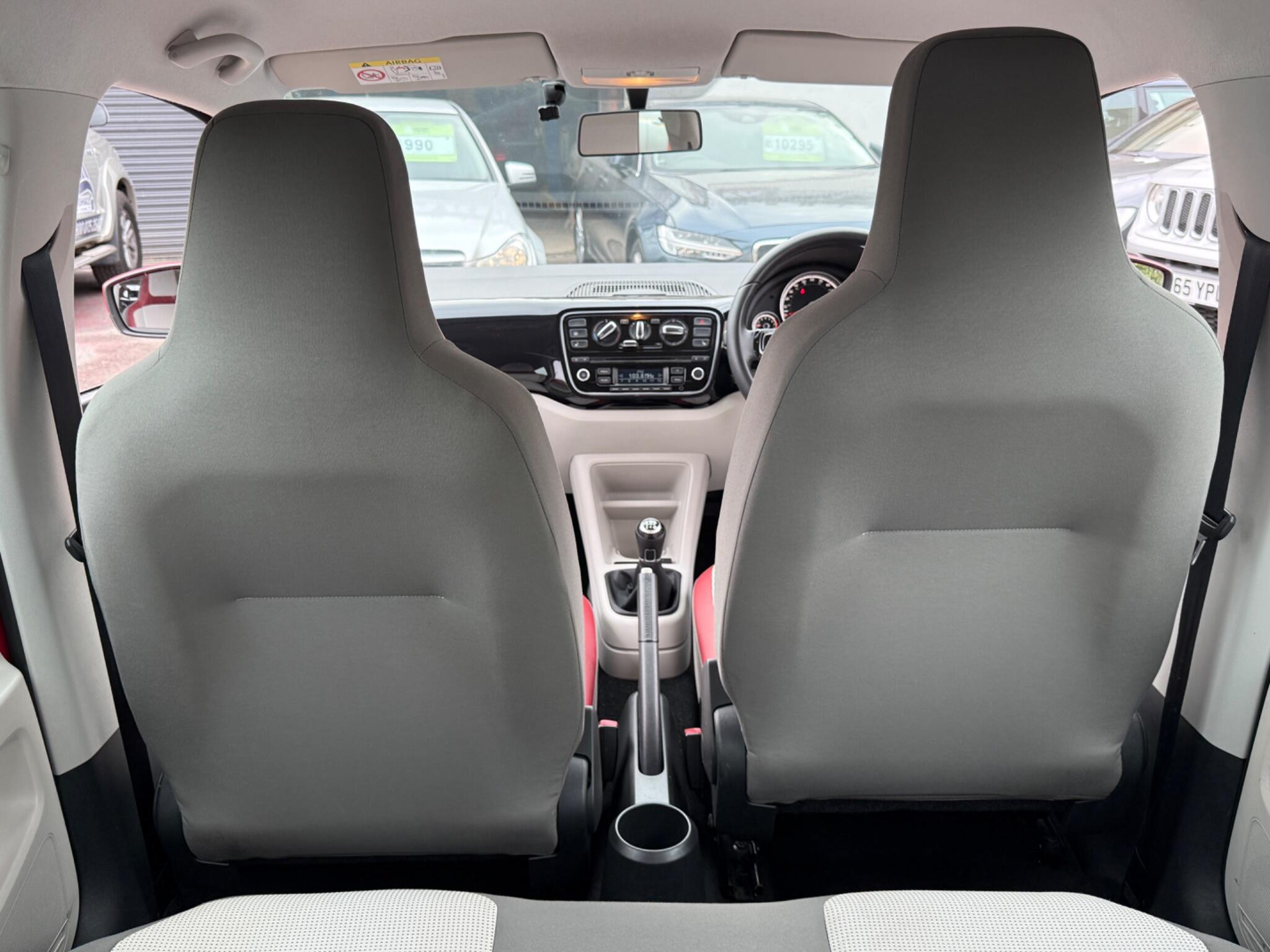 Volkswagen up! - Image 43