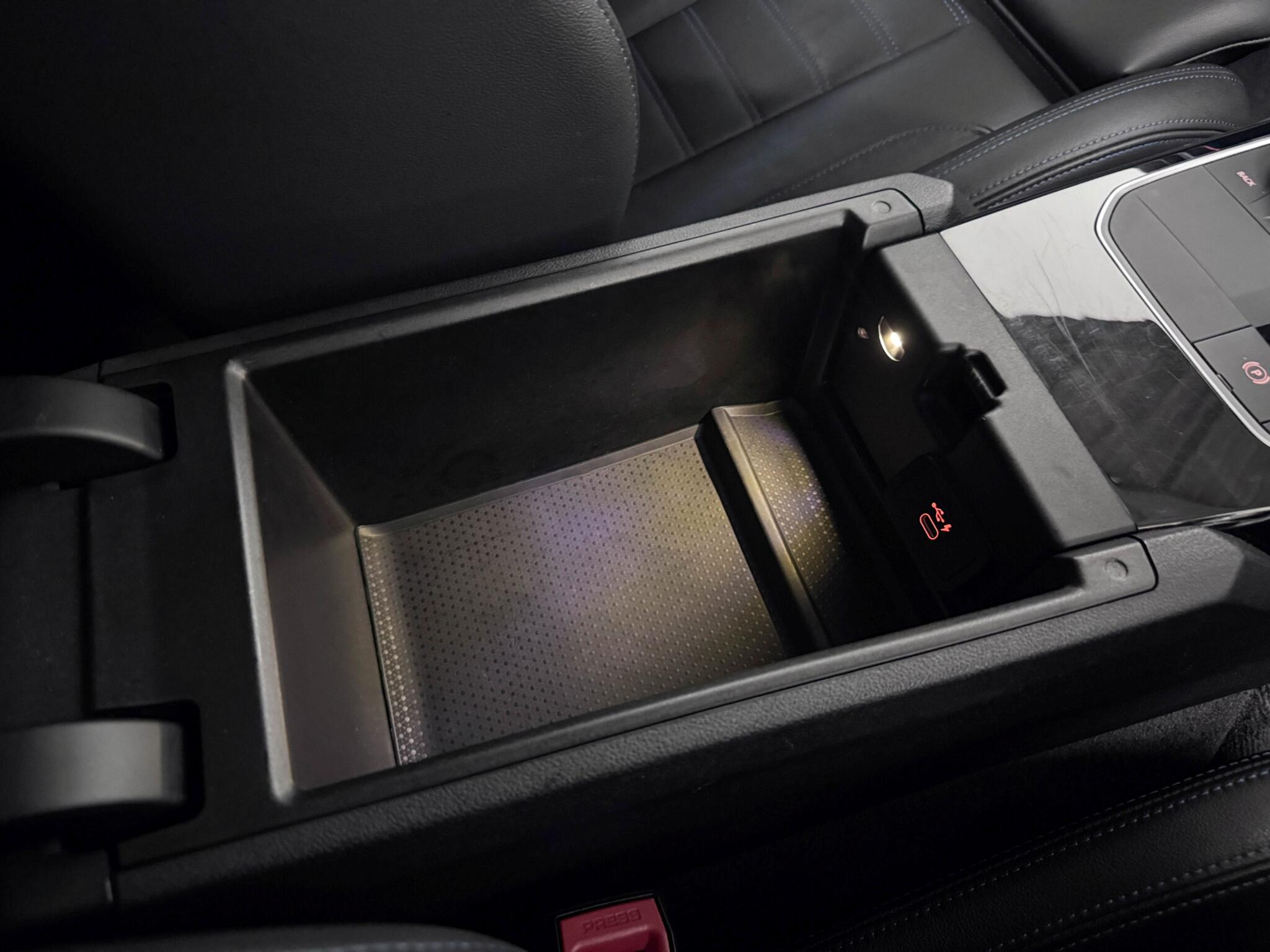 BMW 3 Series view 37