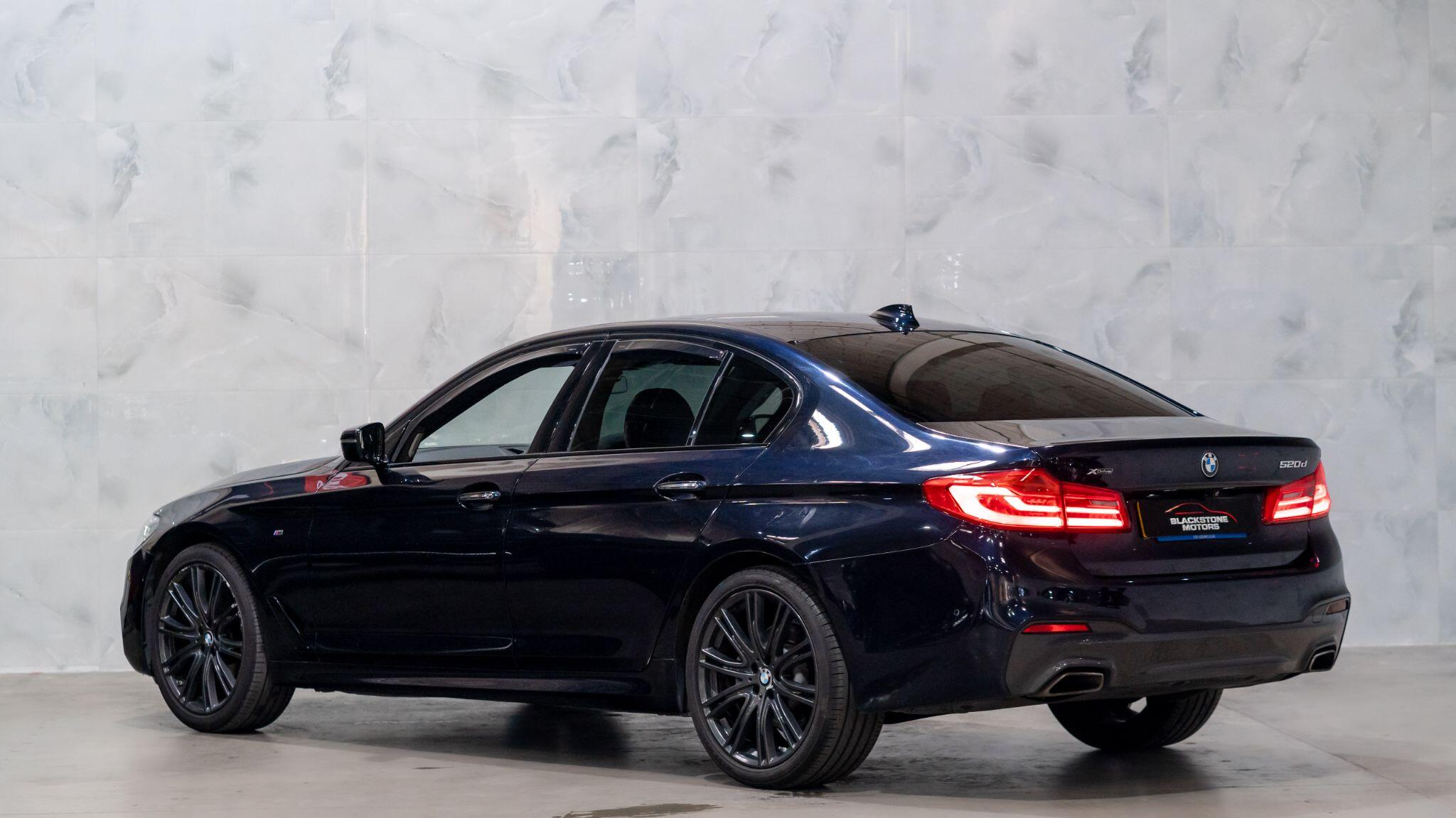 BMW 5 Series view 5