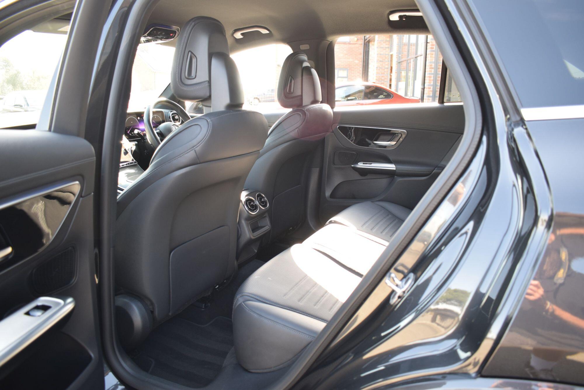 Mercedes-Benz GLC view 26