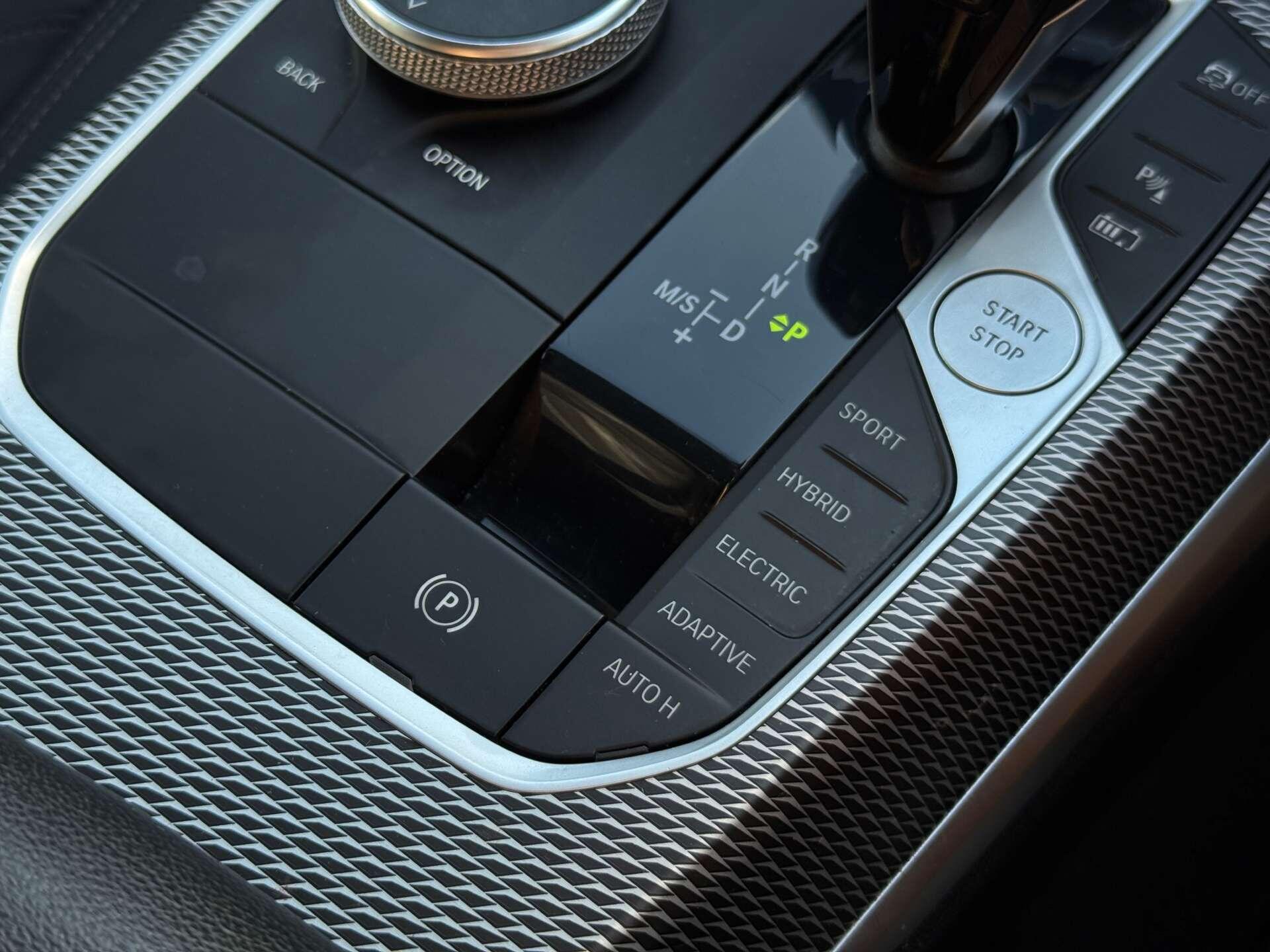 BMW 3 Series view 37