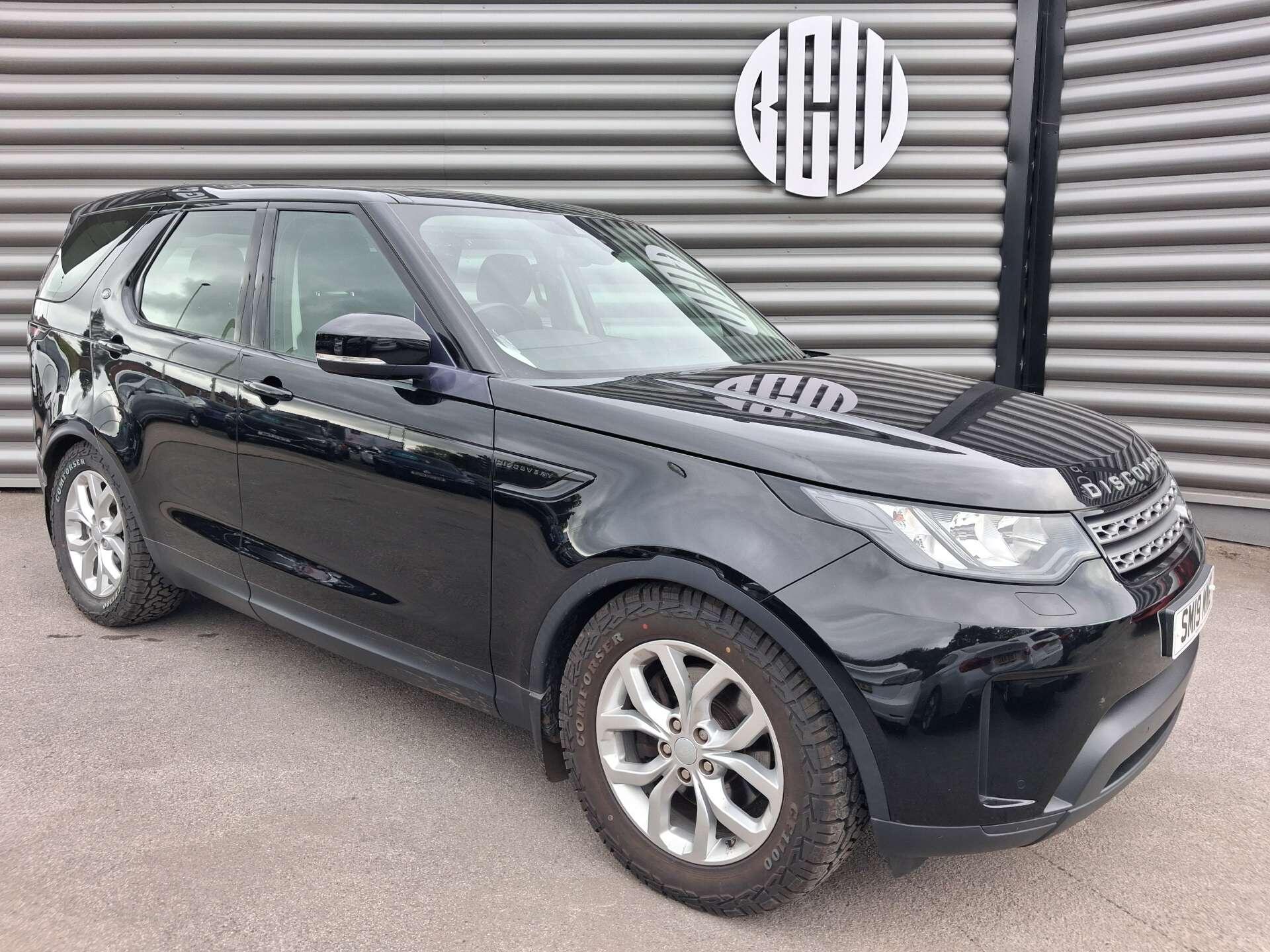 2019 Land Rover Discovery in Black for sale
