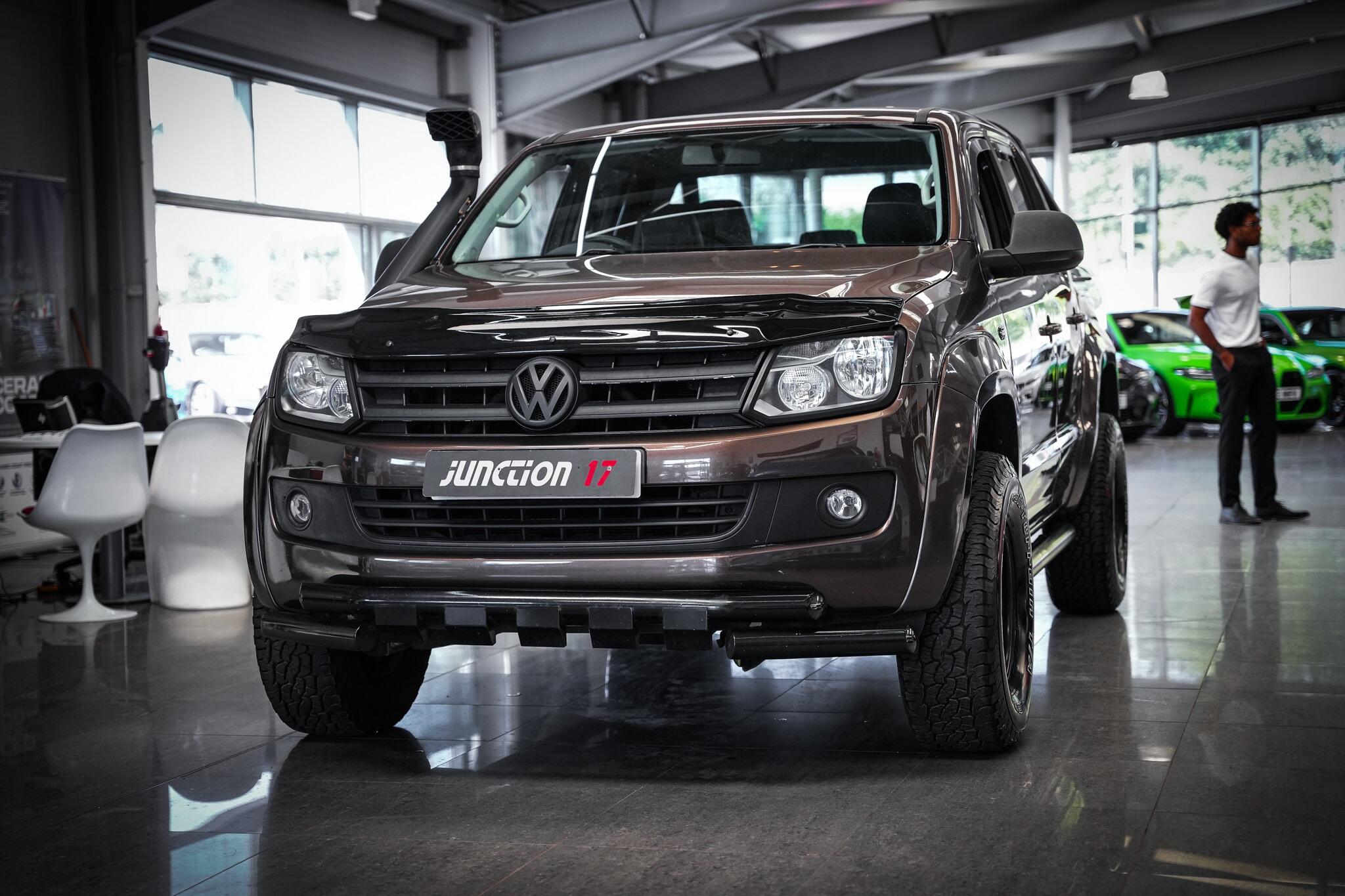 Volkswagen Amarok view 12