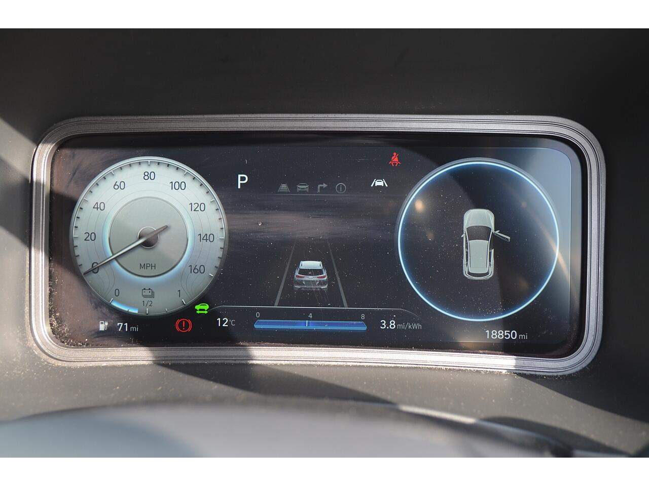 Hyundai Kona view 25