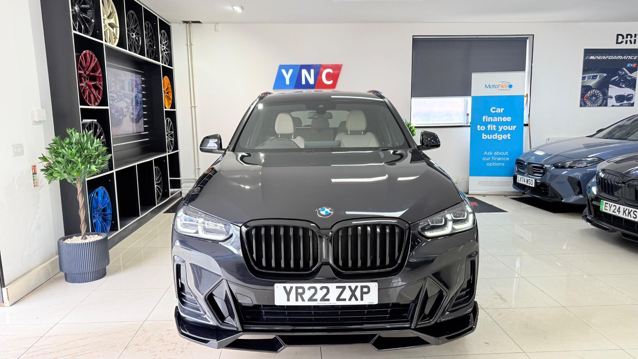 BMW X3 view 45