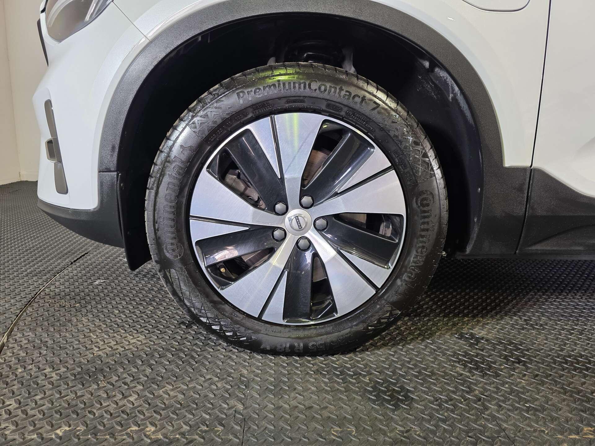 Volvo XC40 view 53