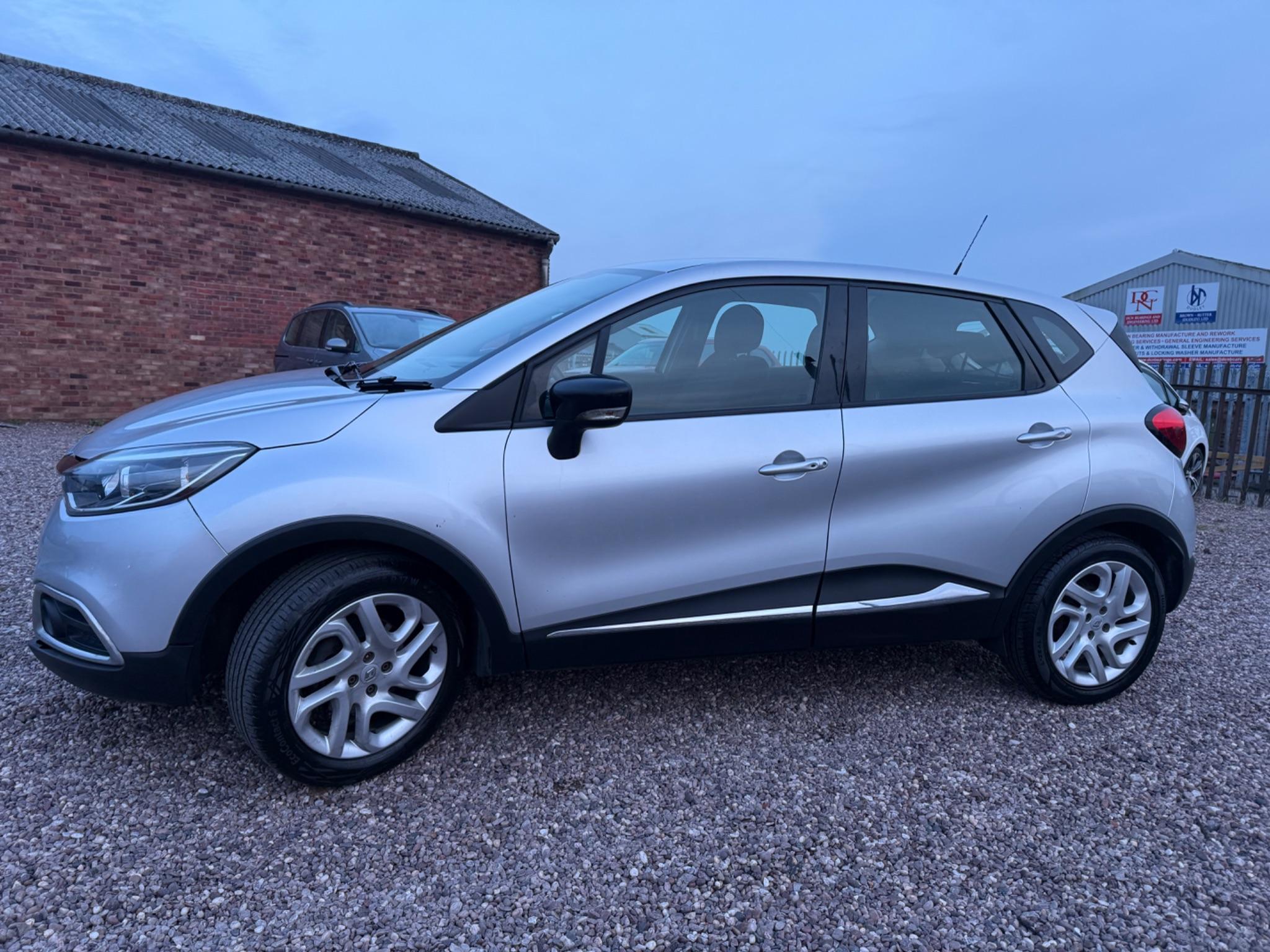 Renault Captur view 15