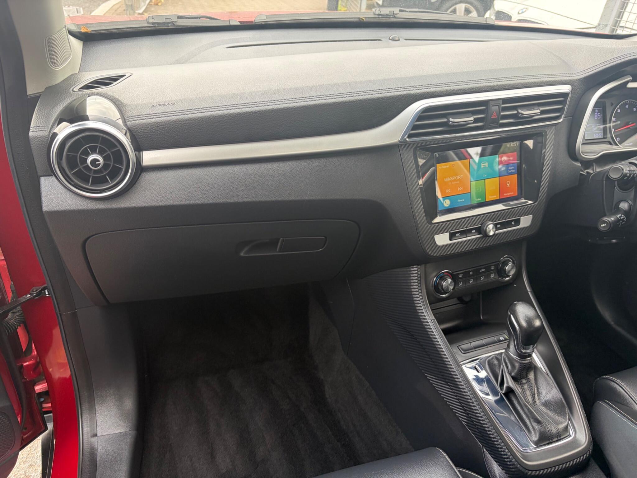 MG ZS view 87