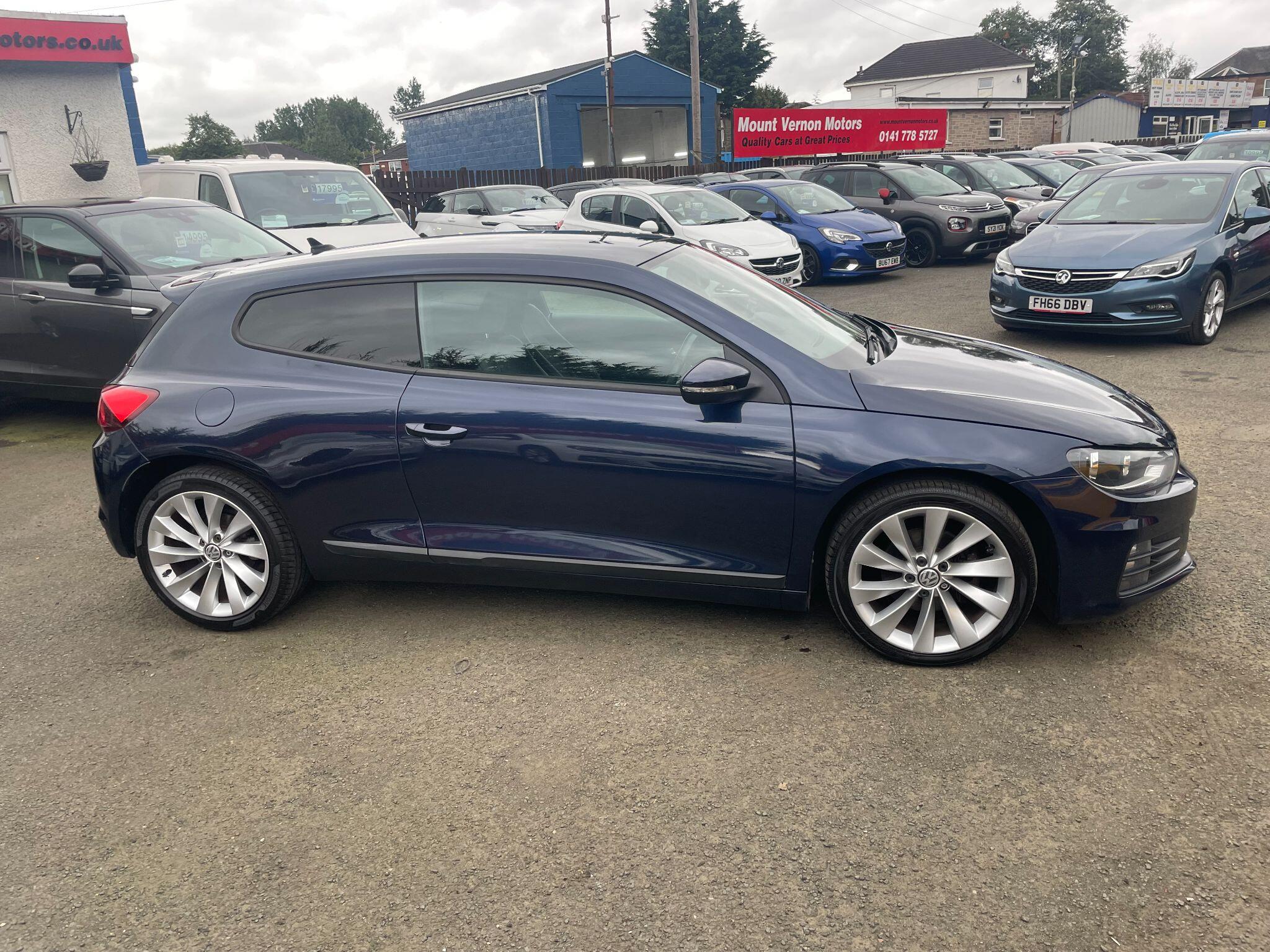 Volkswagen Scirocco view 12