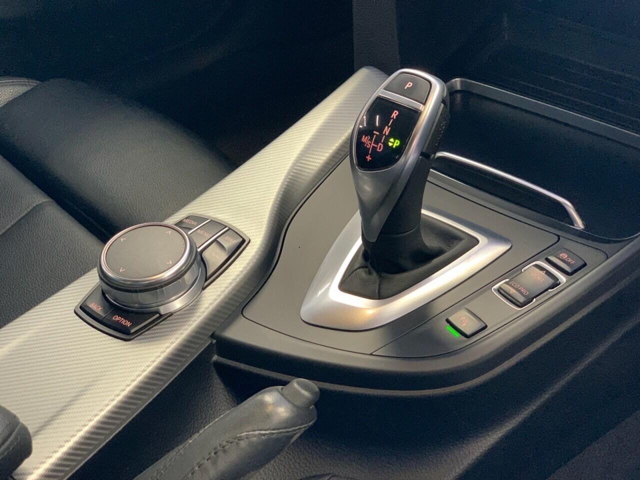 BMW 3 Series view 41