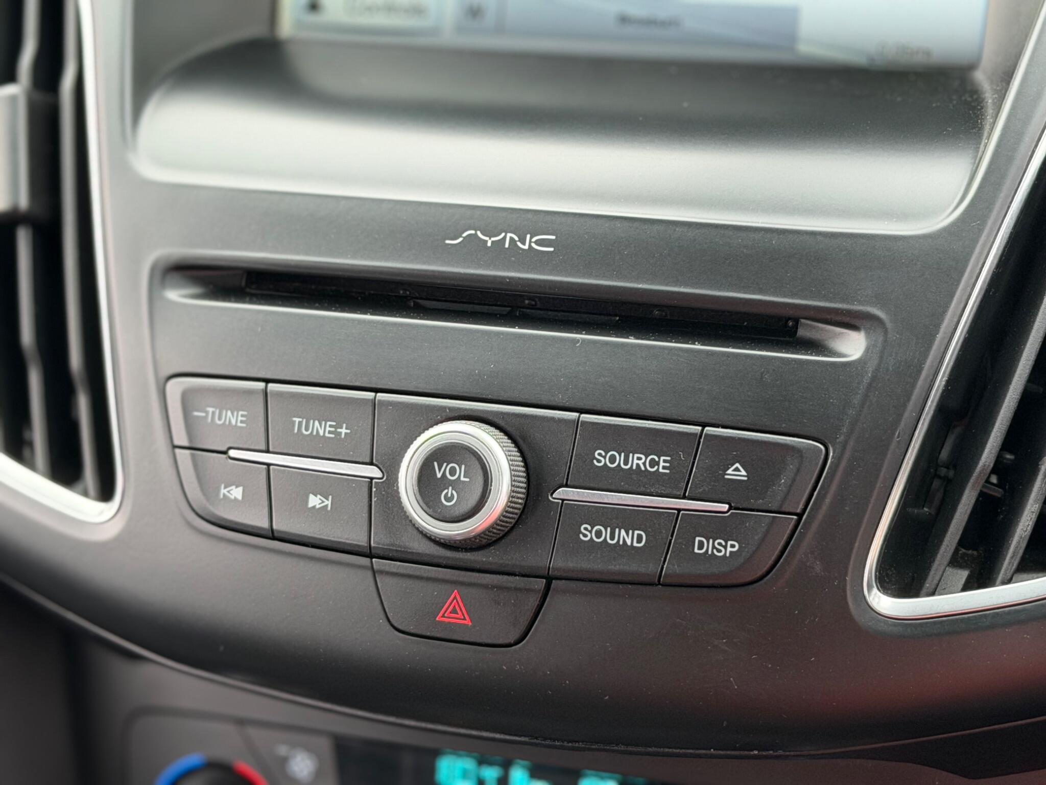Ford Focus view 46