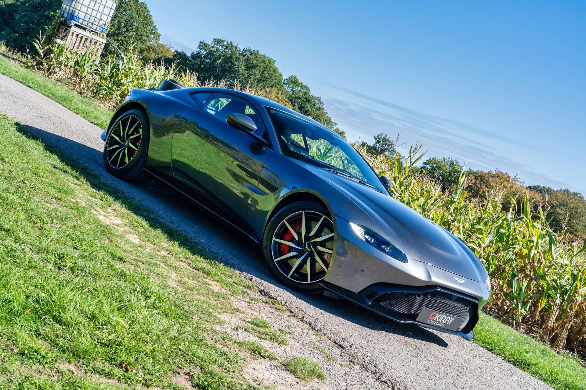 Aston Martin Vantage view 20