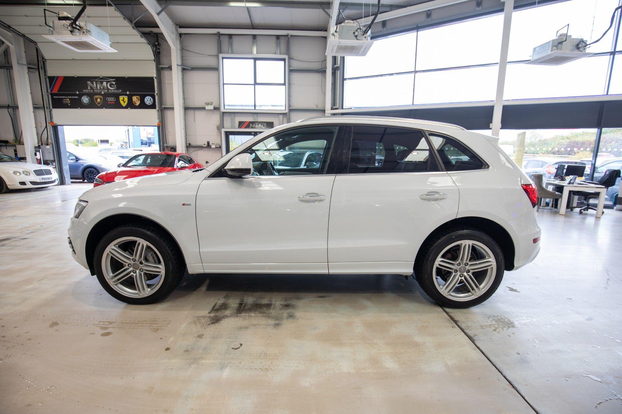 Audi Q5 view 35