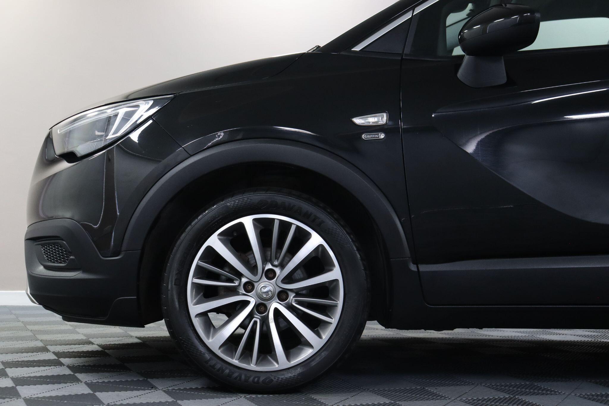 Vauxhall Crossland X view 27