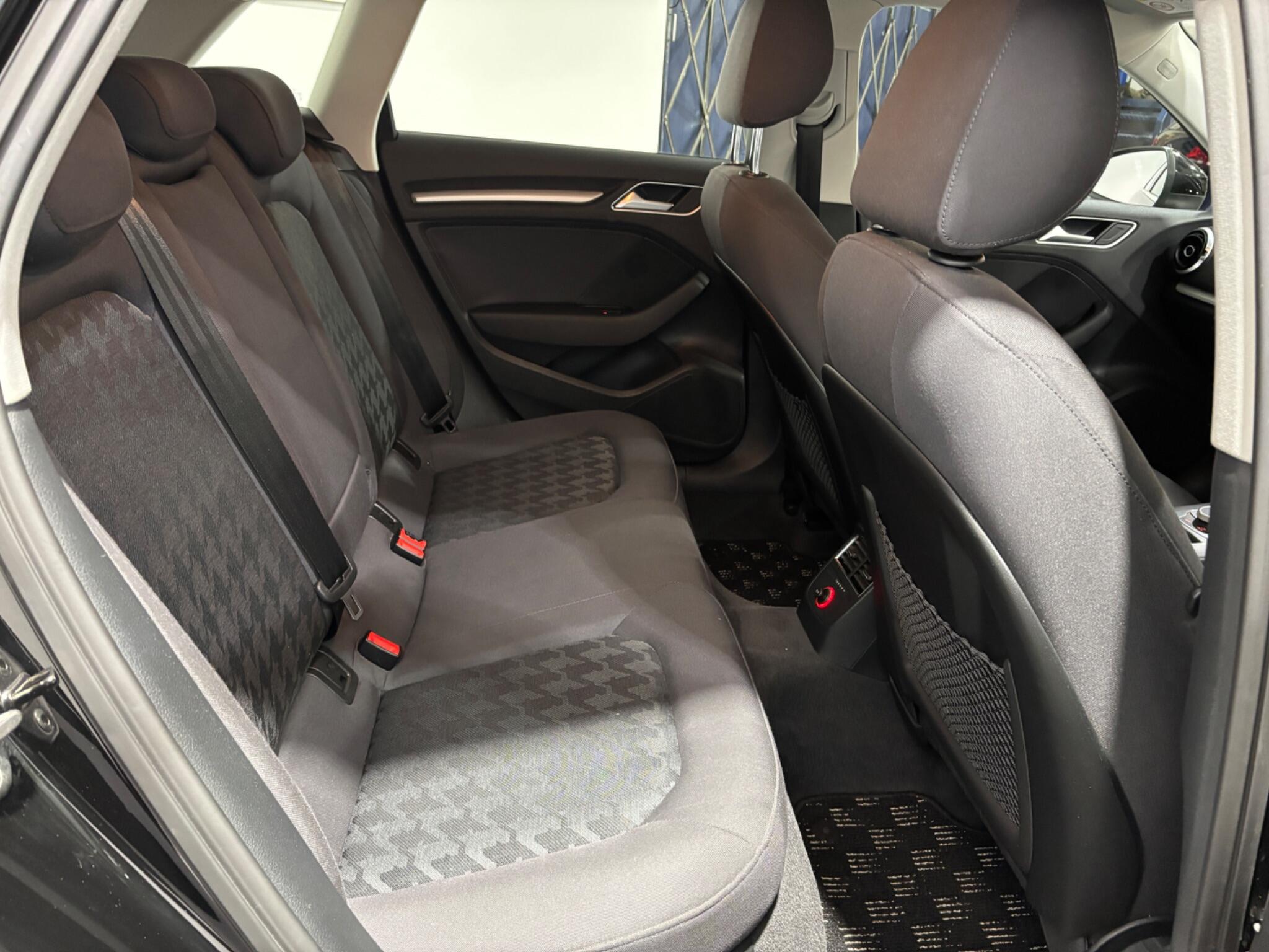 Audi A3 view 11