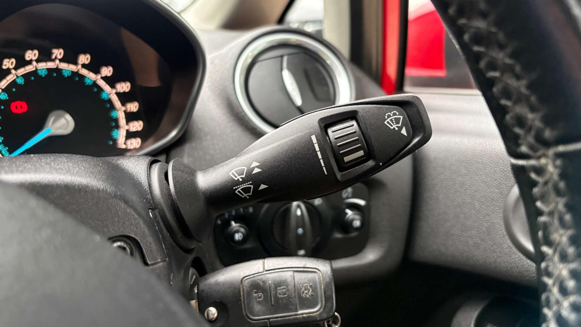 Ford Fiesta view 19