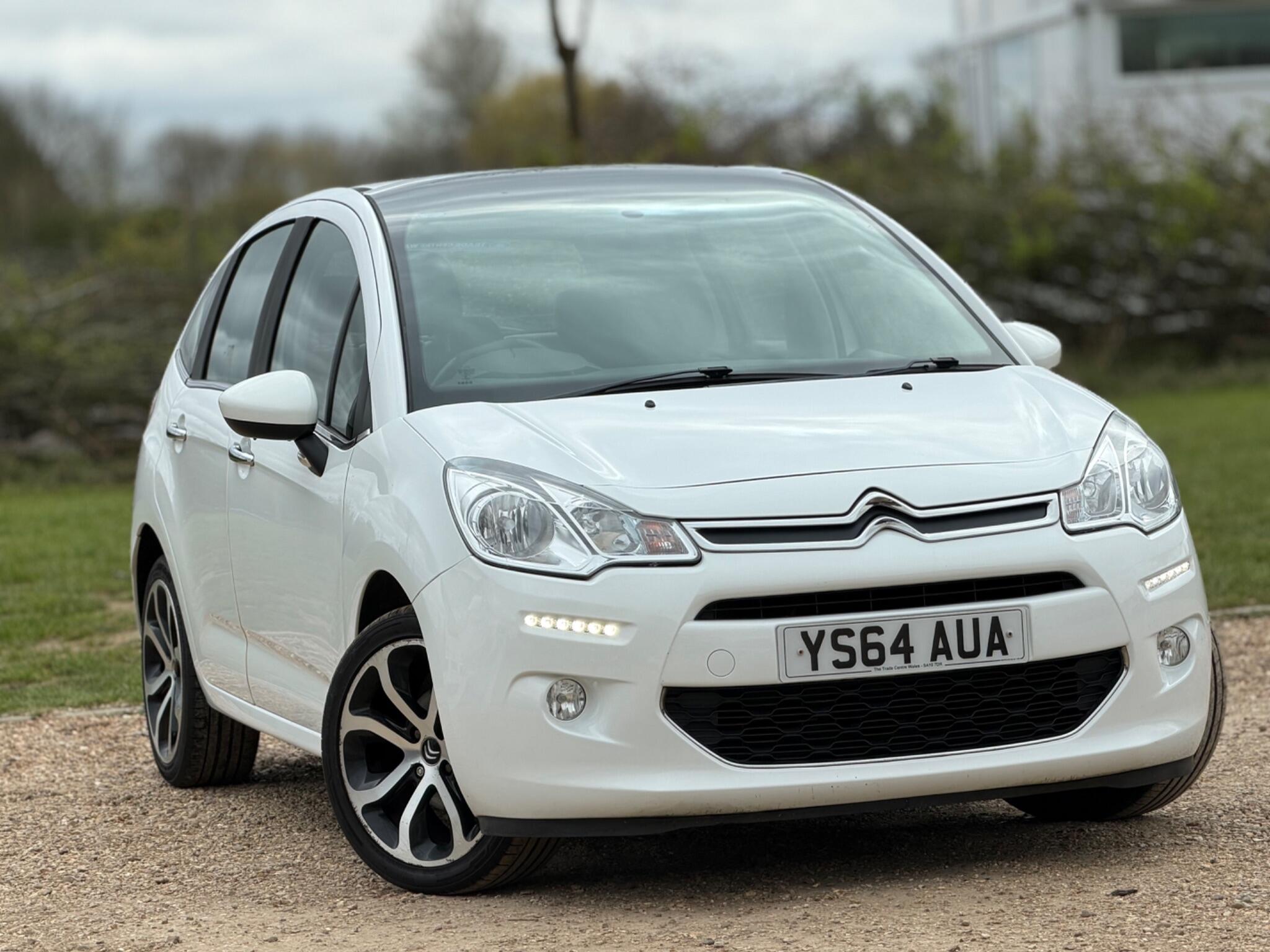 2015 Citroen C3 1.2 PureTech Selection Euro 6 5dr image 6