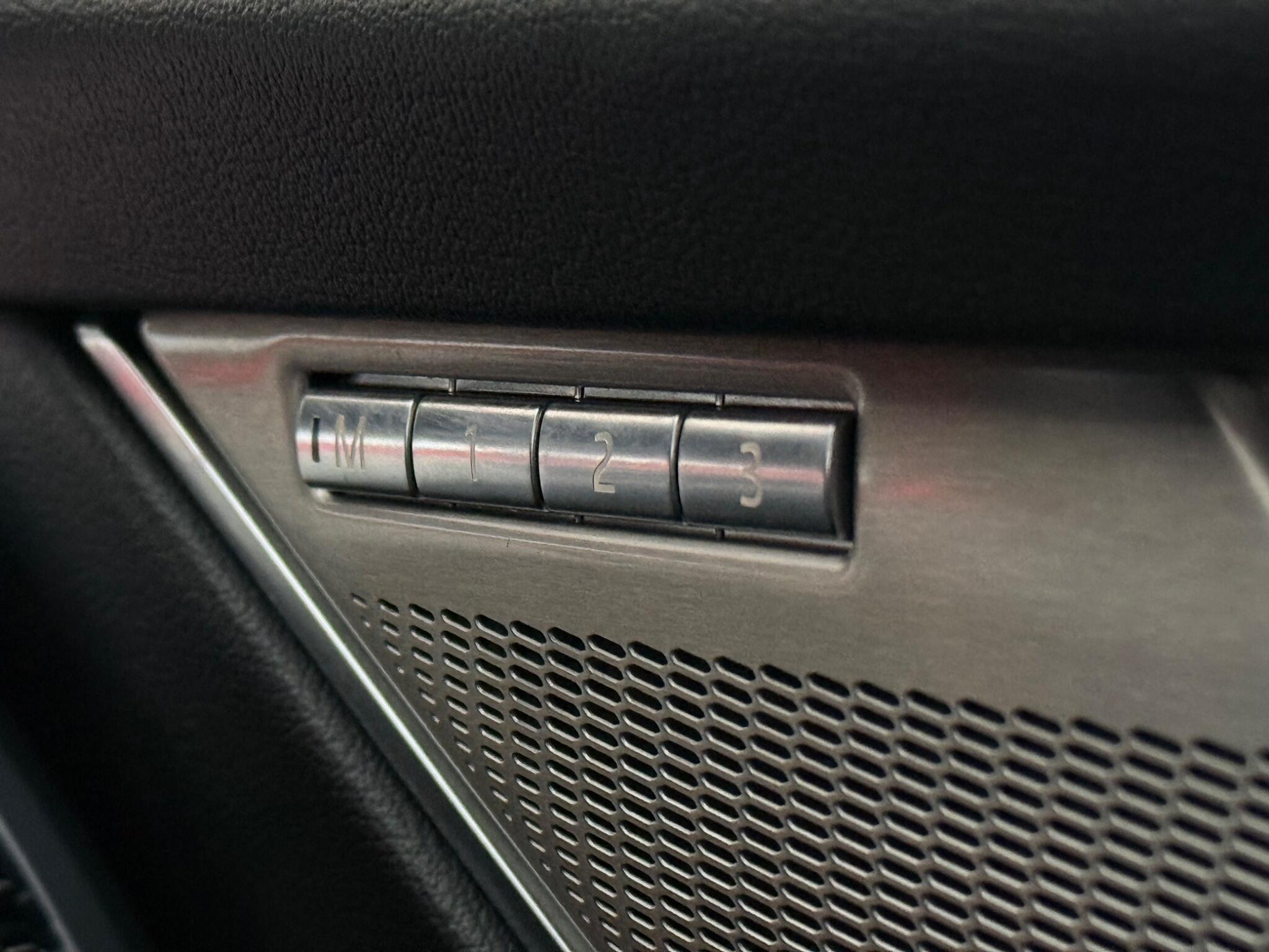 Jaguar F-Pace view 21