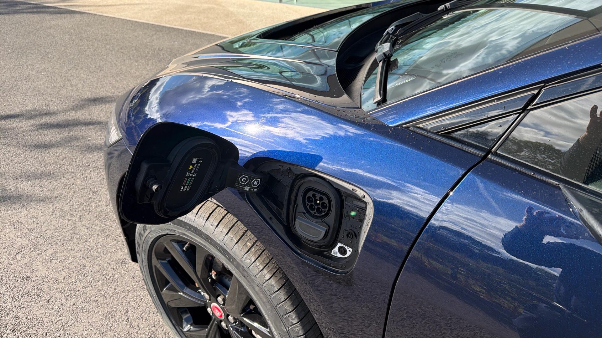 Jaguar I-Pace view 29