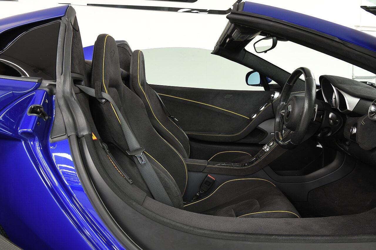Mclaren 650s view 6
