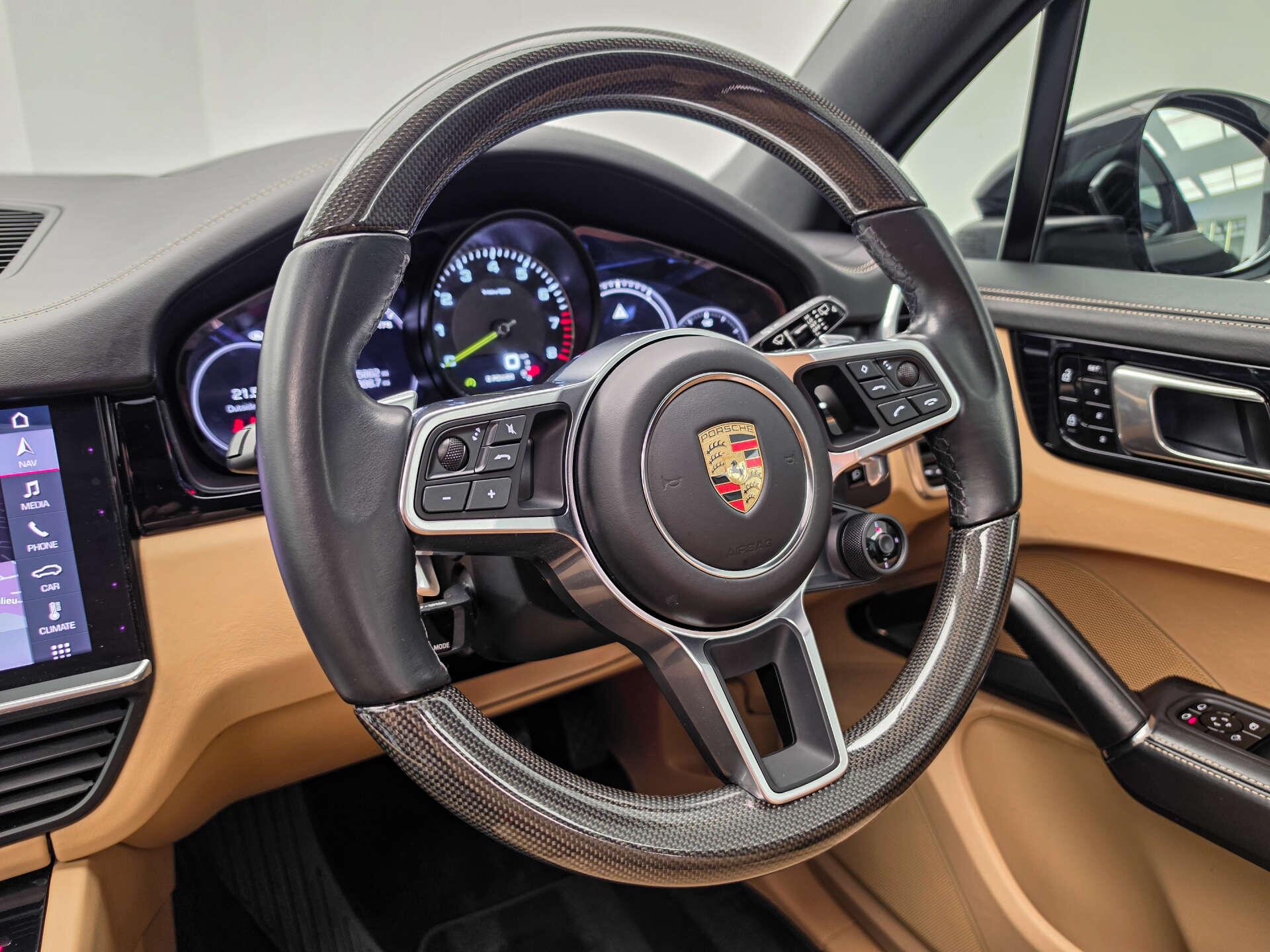 Porsche Cayenne view 7