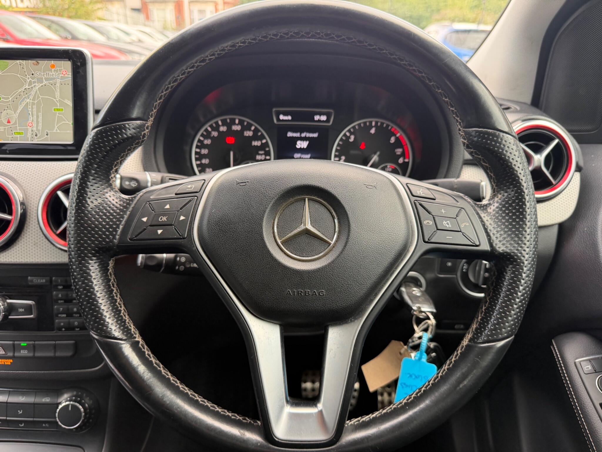 Mercedes-Benz B-Class view 30