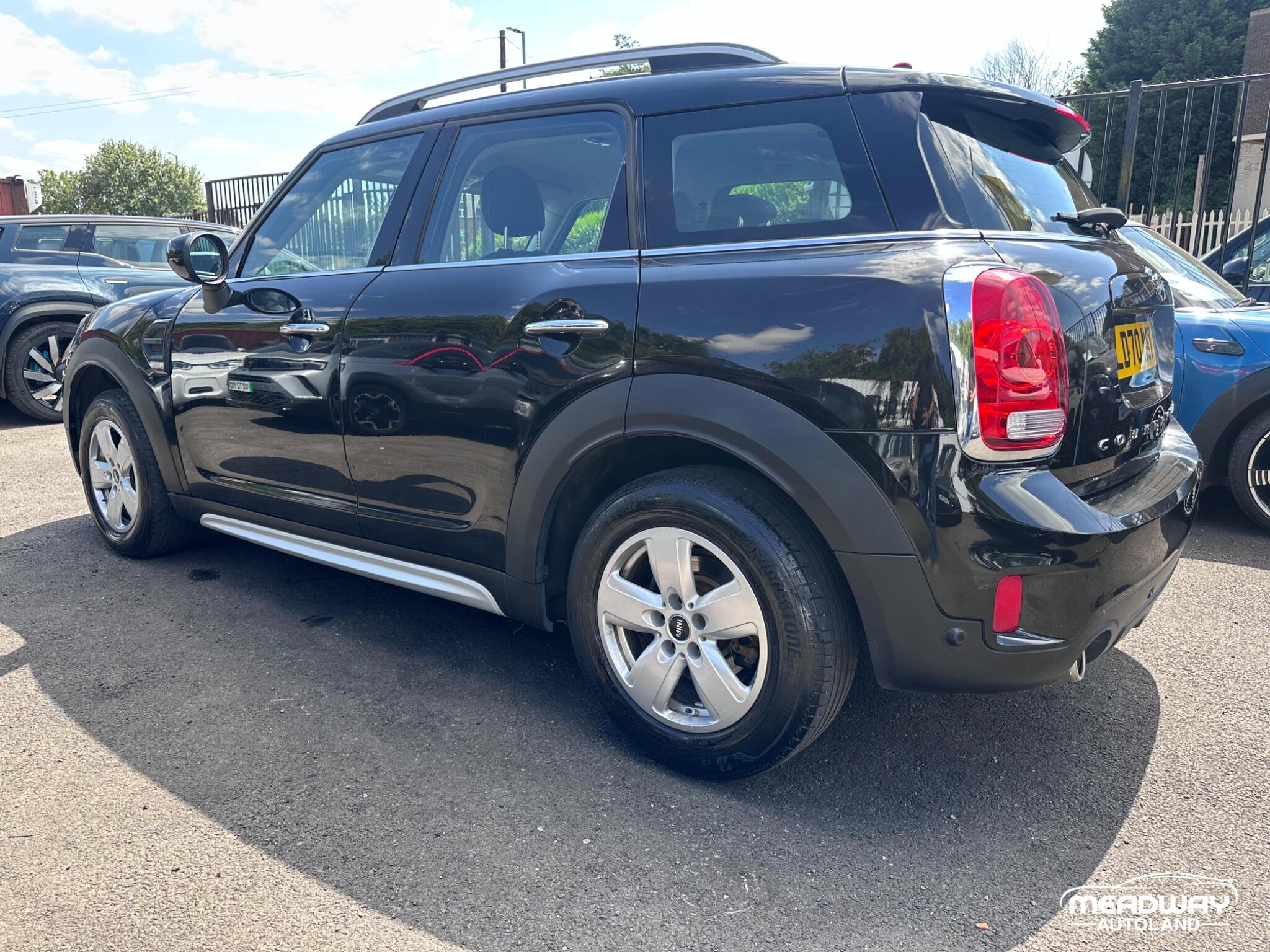 Mini Countryman view 7