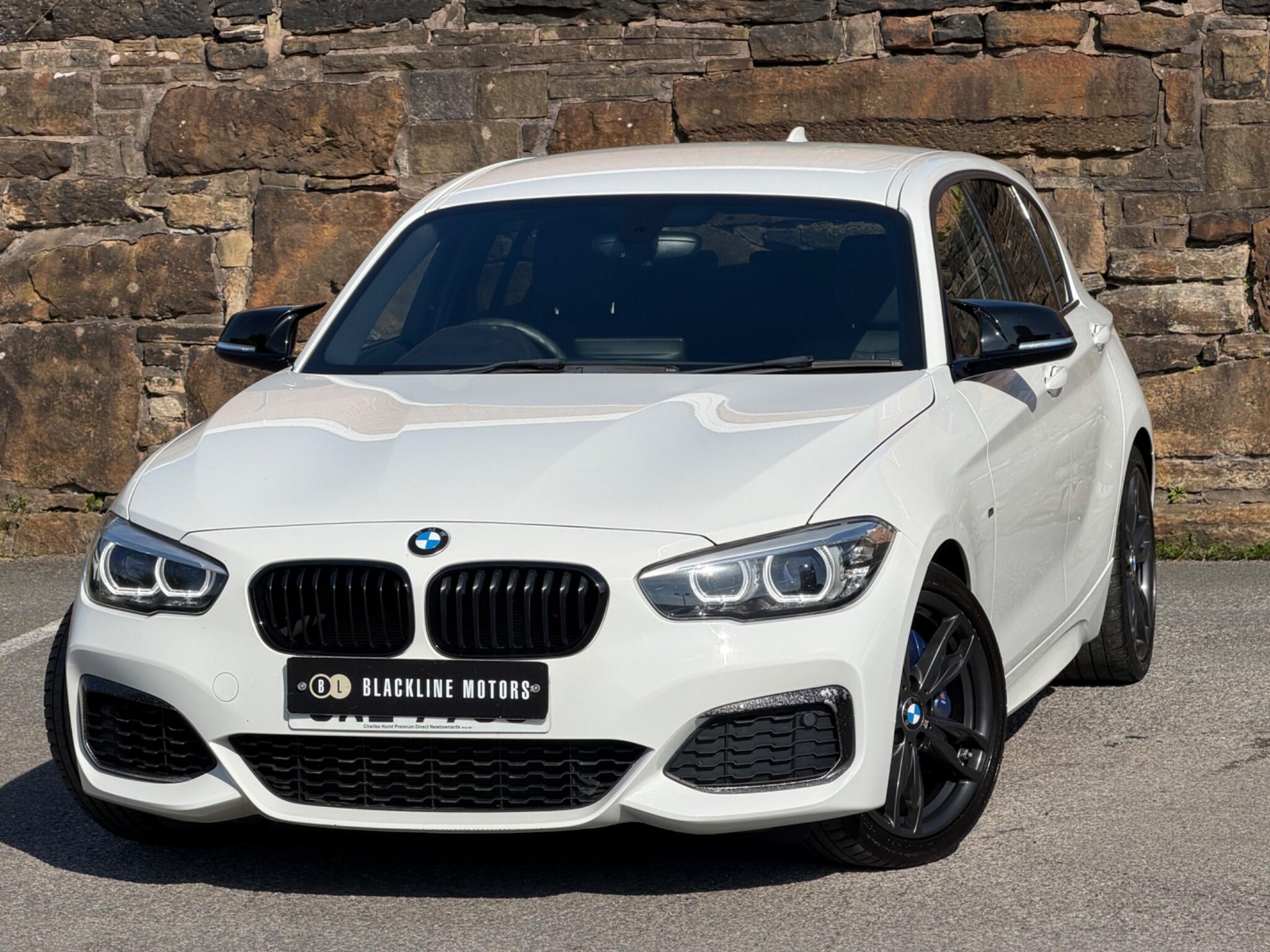 BMW 1 Series view 3