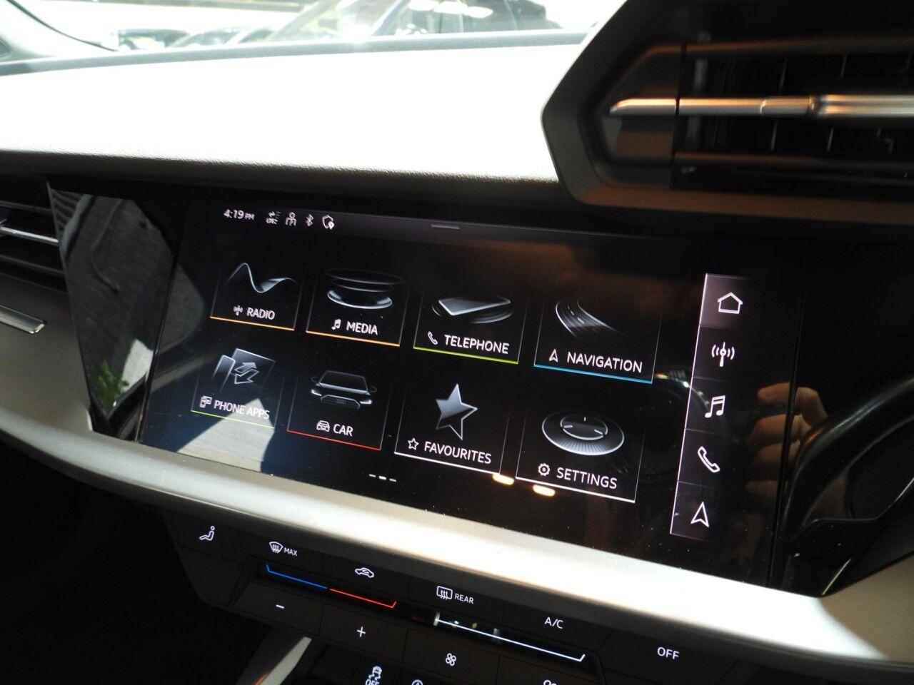 Audi A3 view 34