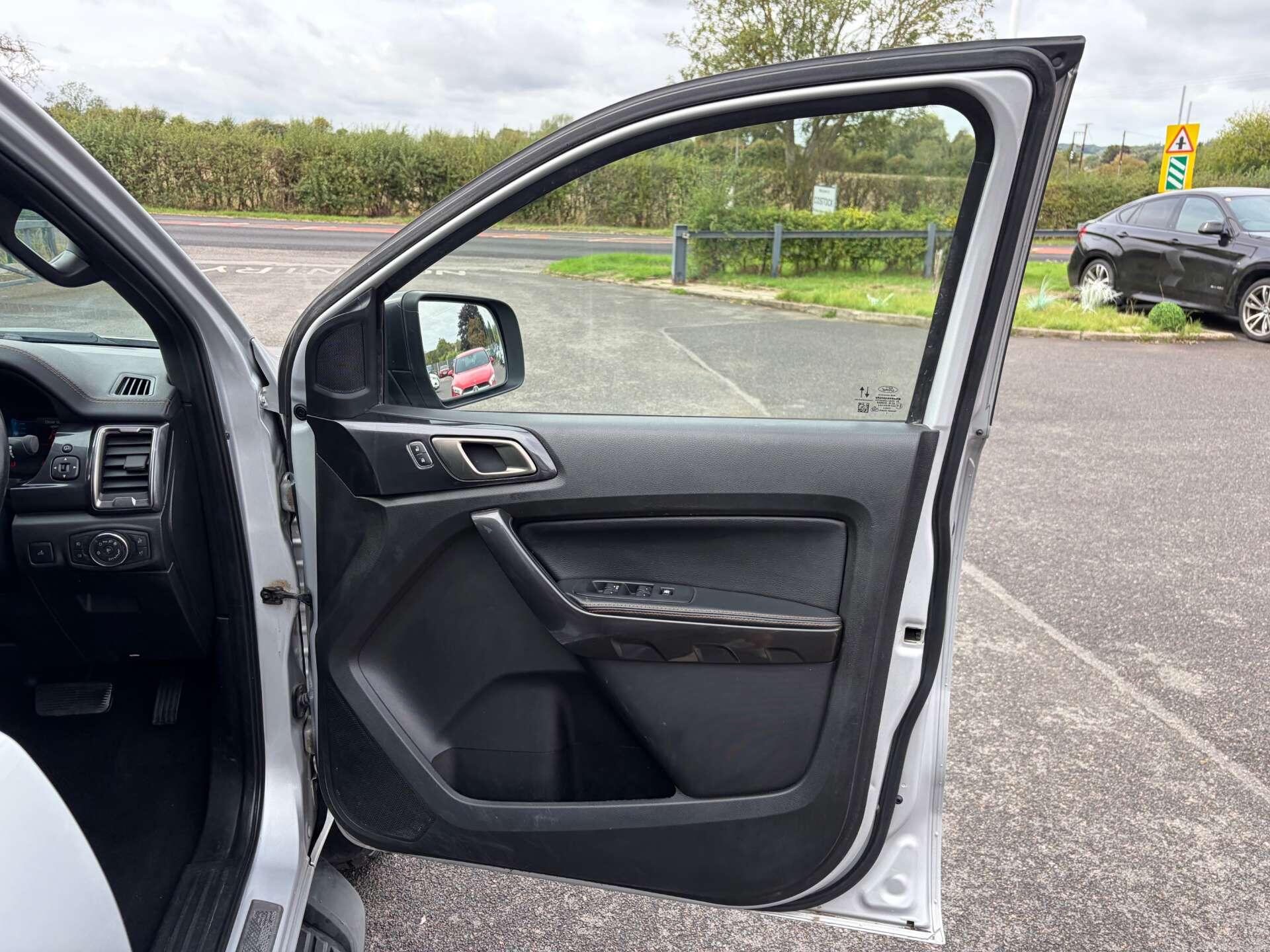 Ford Ranger view 32