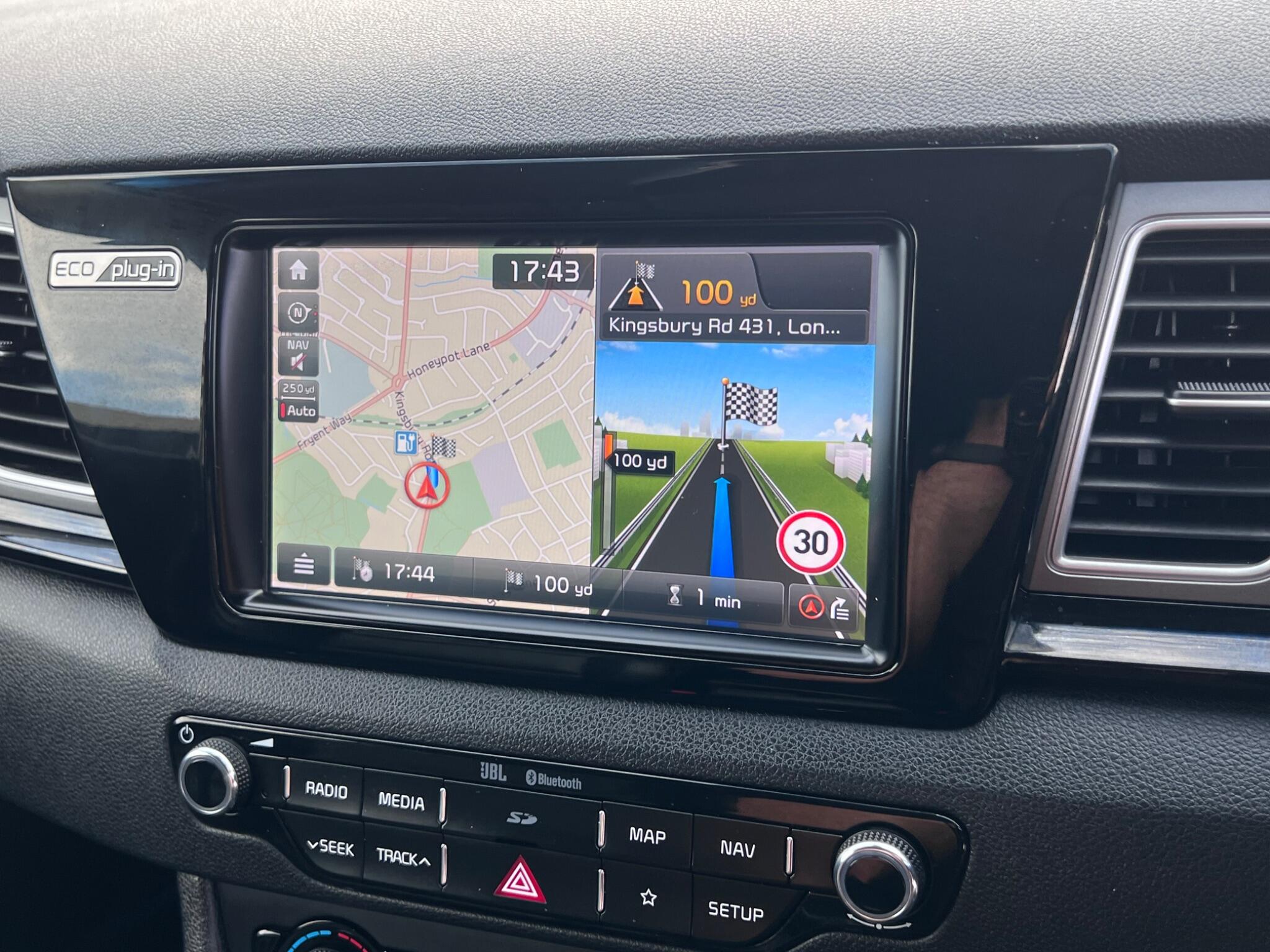Kia Niro view 24