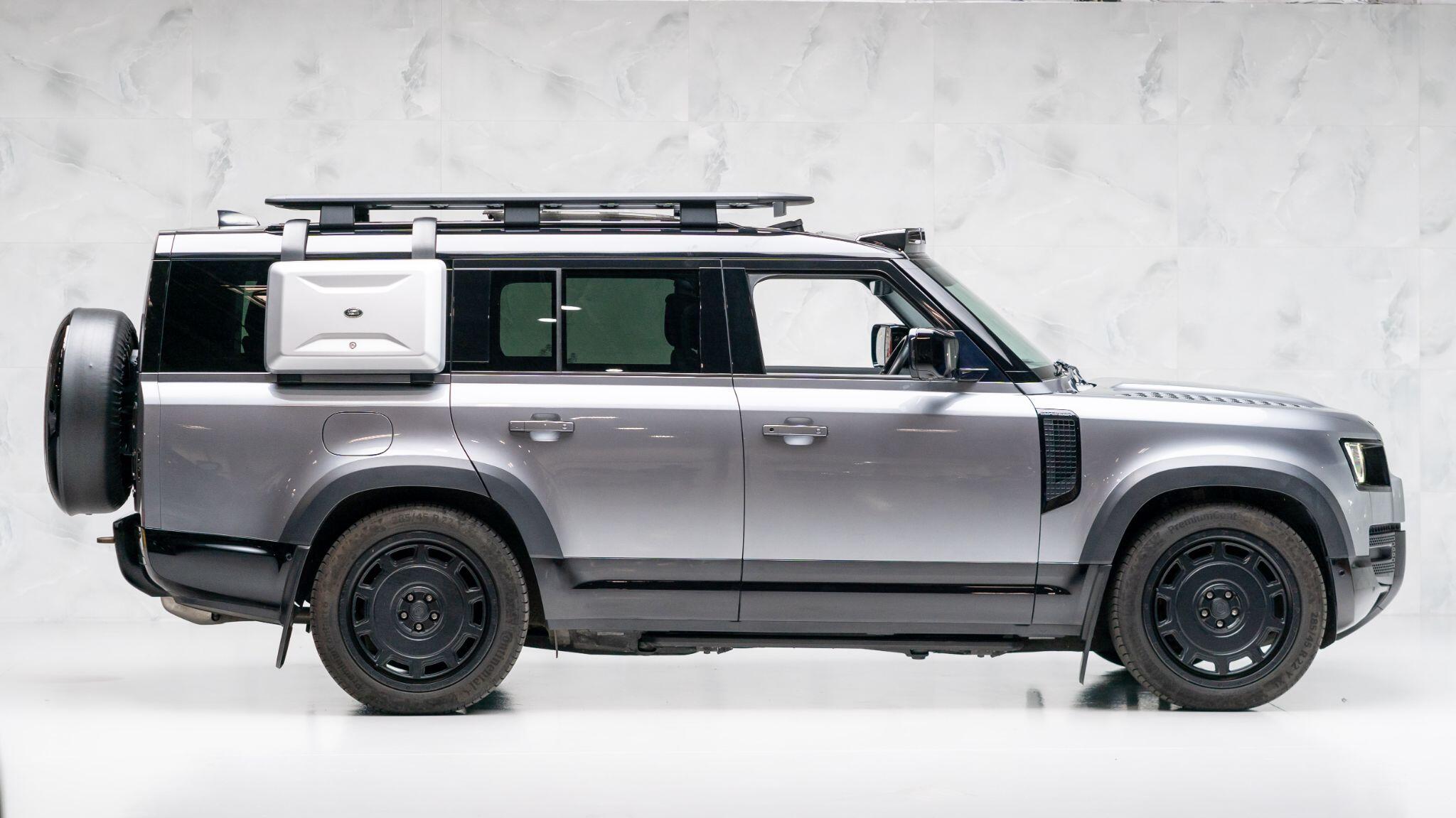 Land Rover Defender view 8