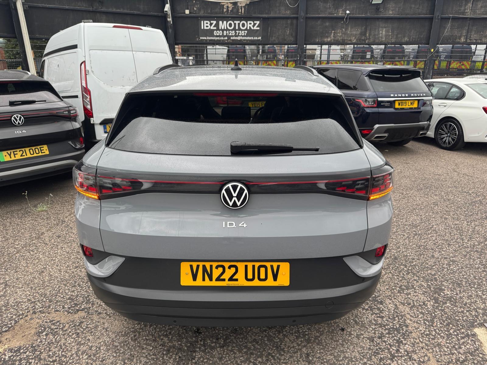 Volkswagen Id.4 view 17