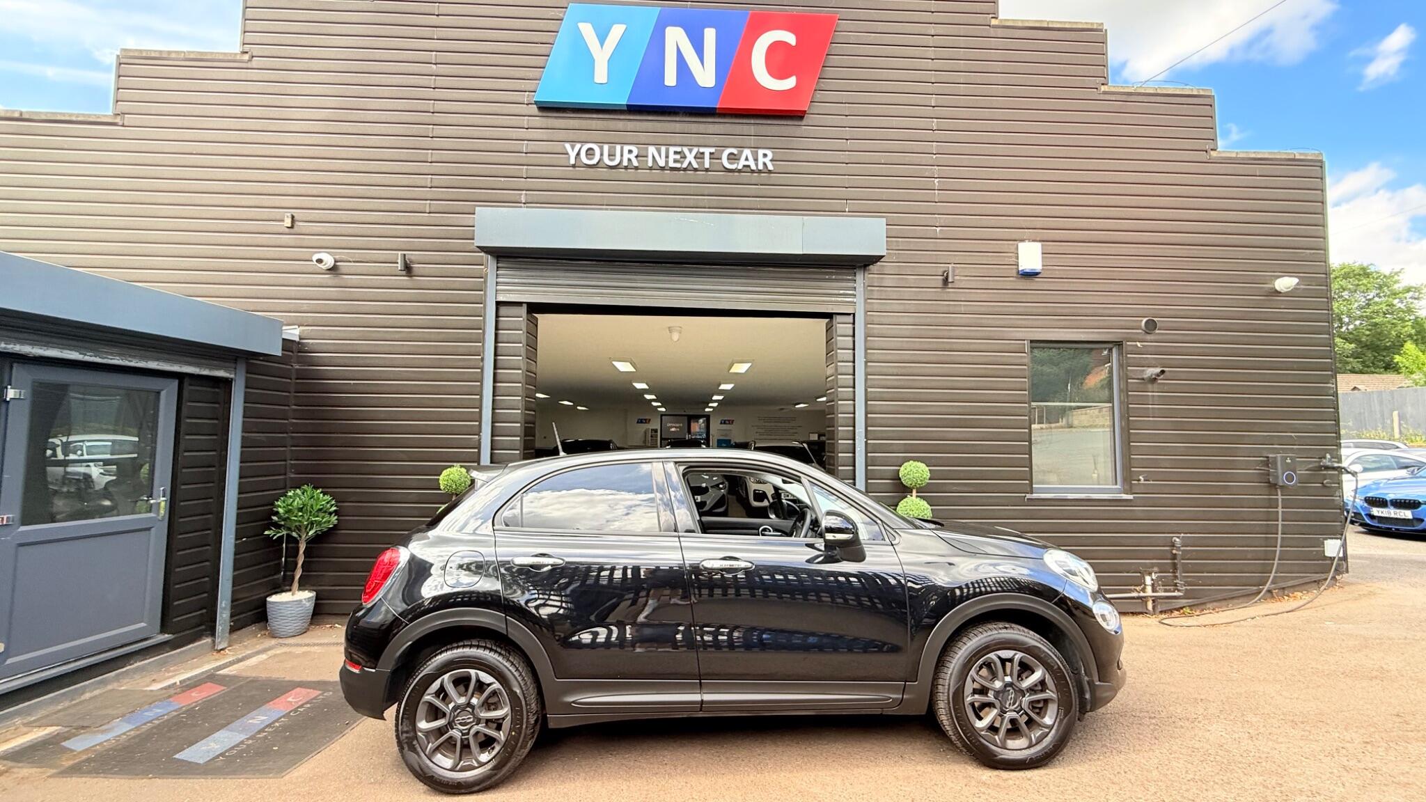 Fiat 500X view 11