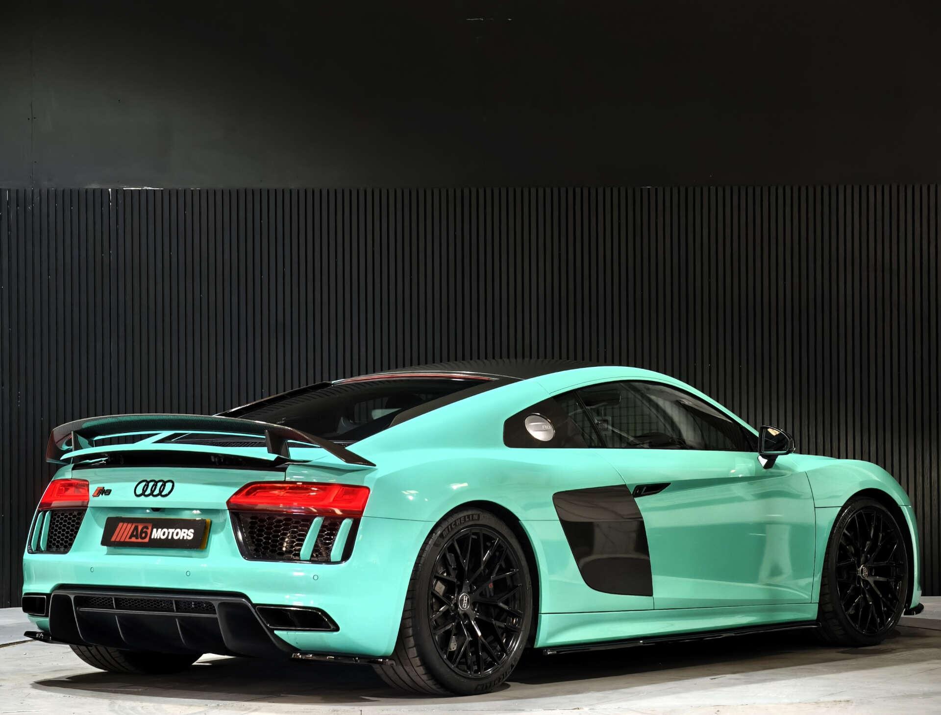 Audi R8 view 27