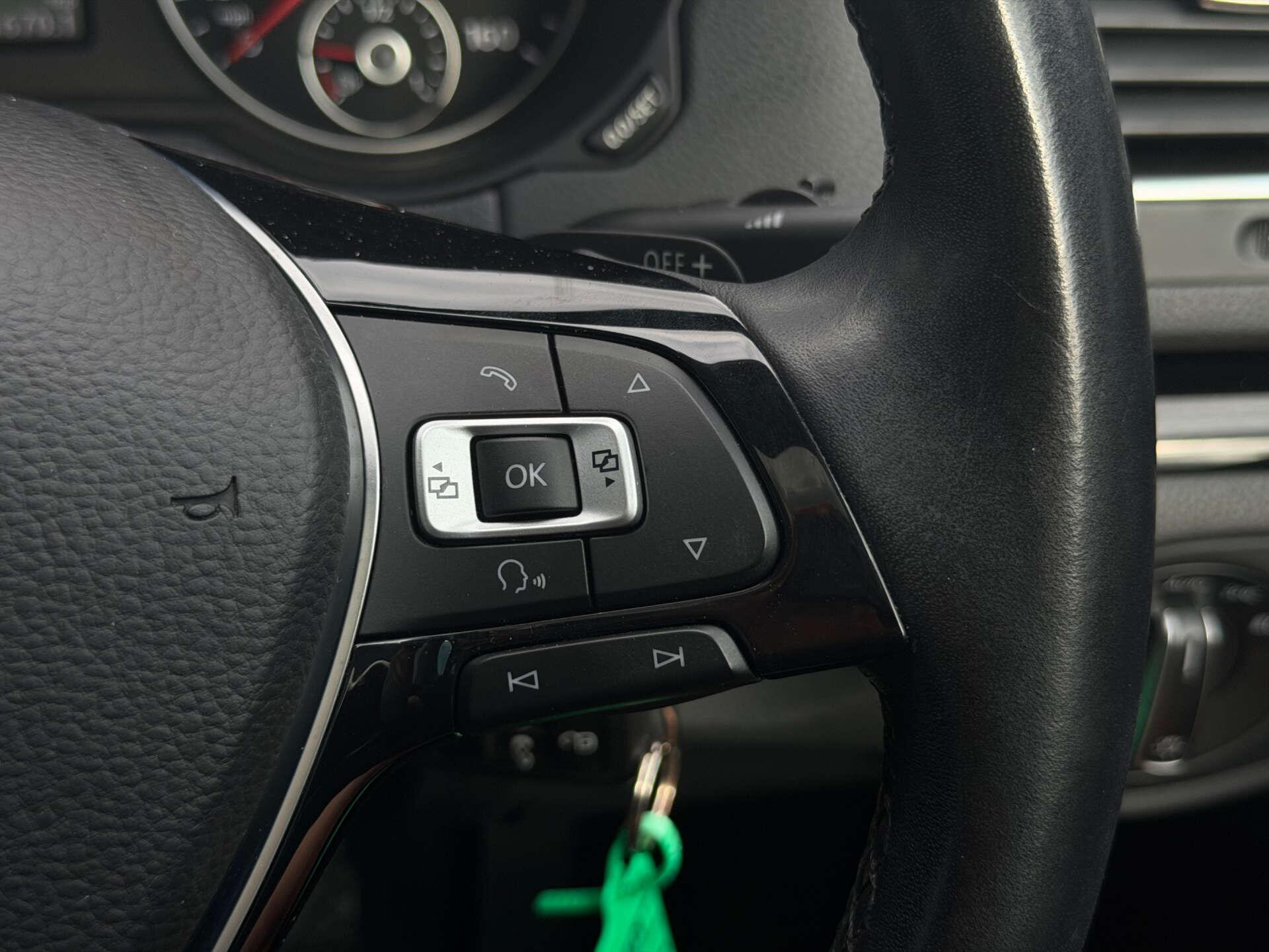 Volkswagen Sharan view 32