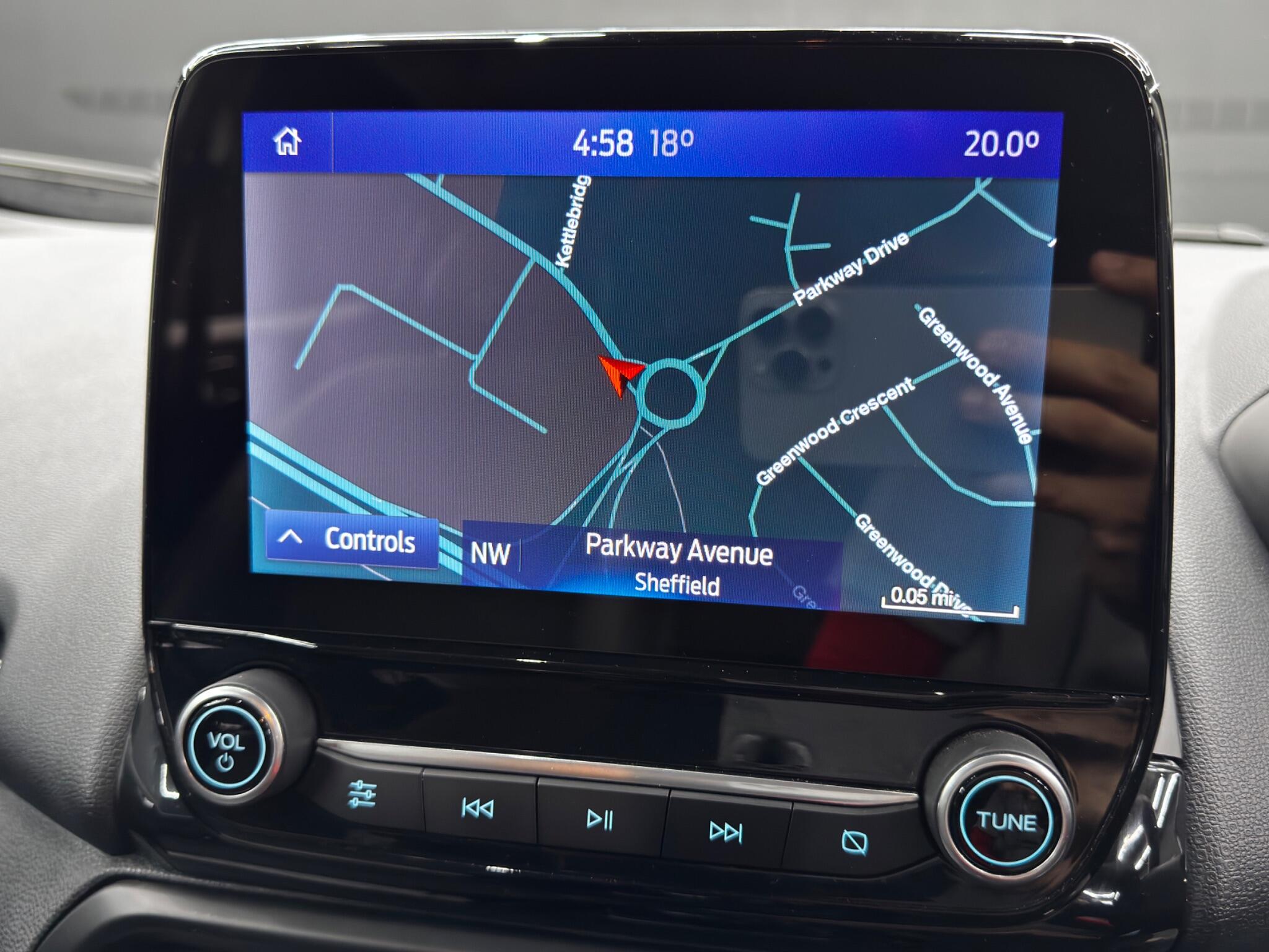 Ford EcoSport view 27