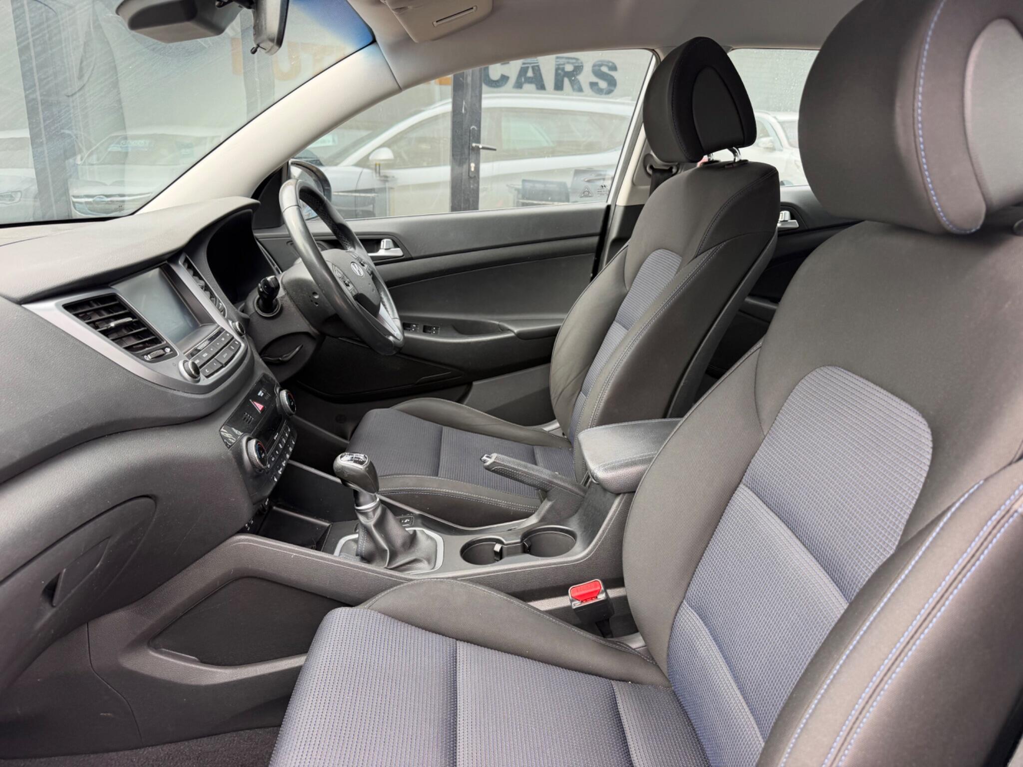 Hyundai Tucson view 14