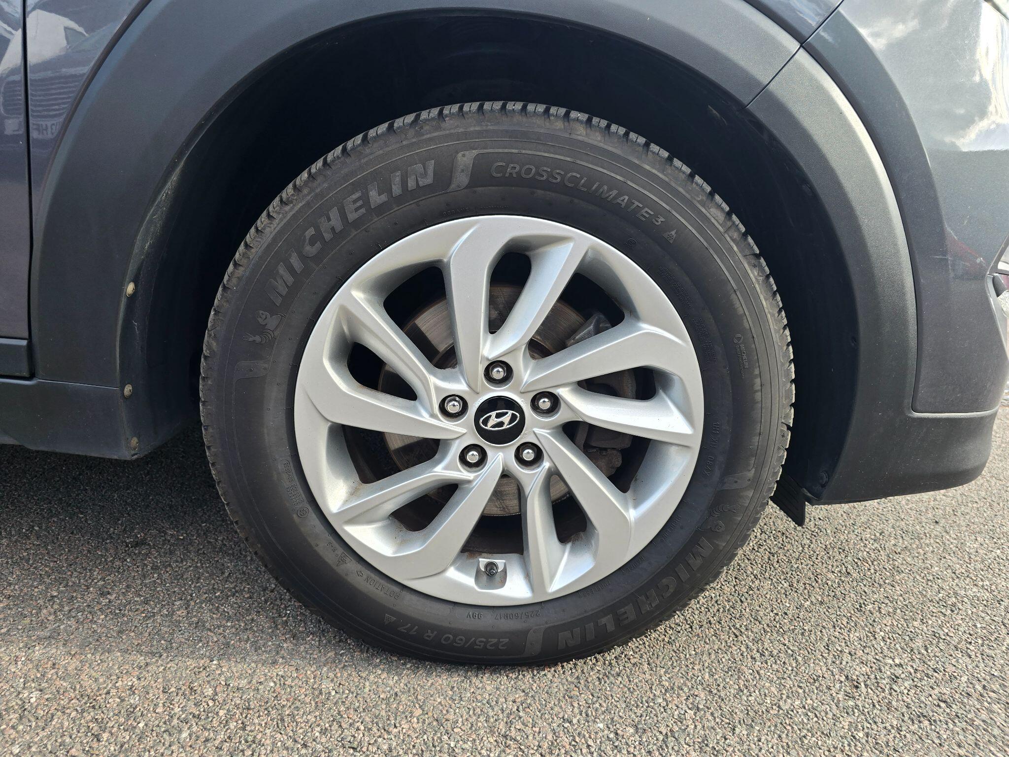 Hyundai Tucson view 66