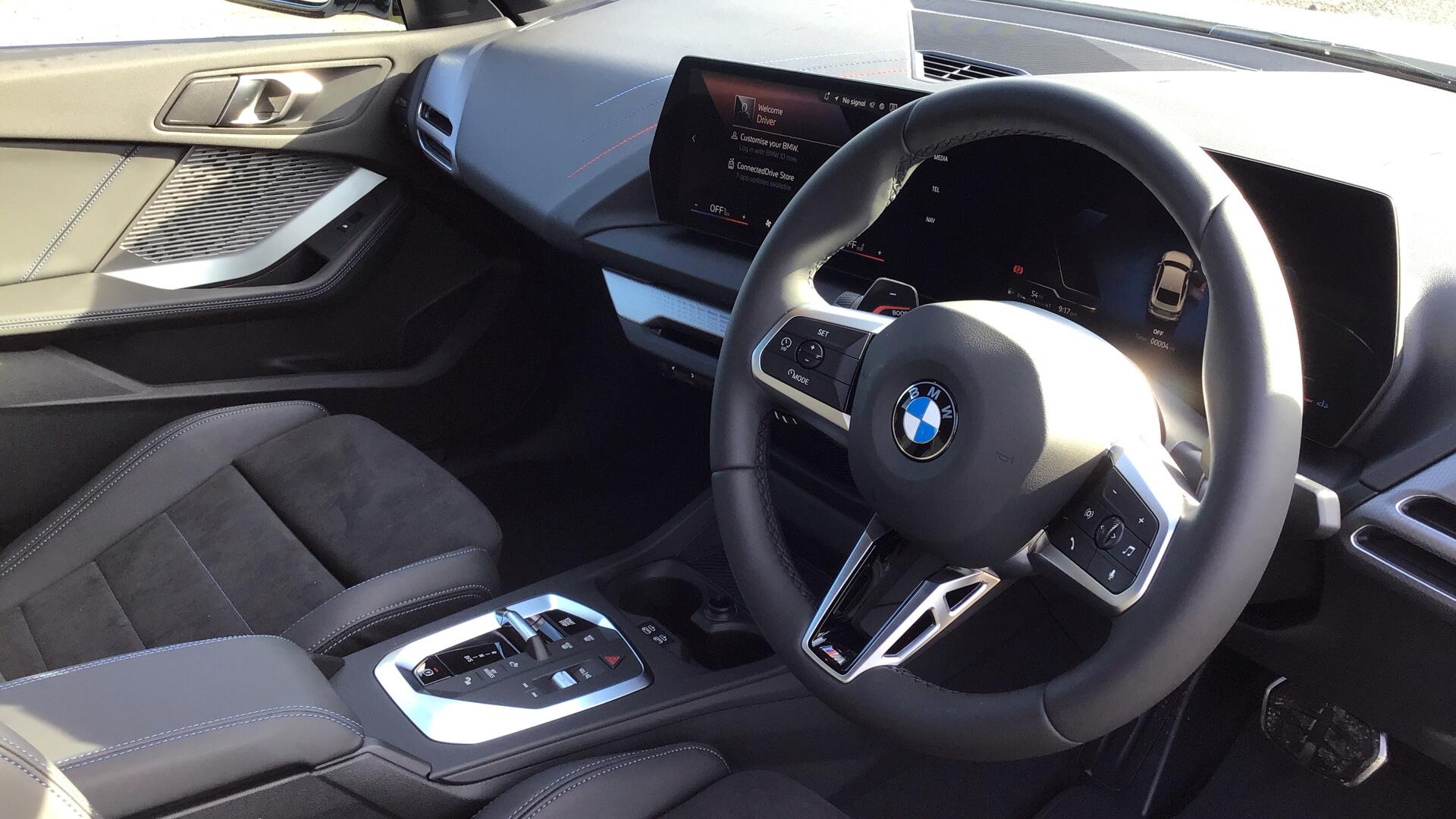 BMW 2 Series view 6