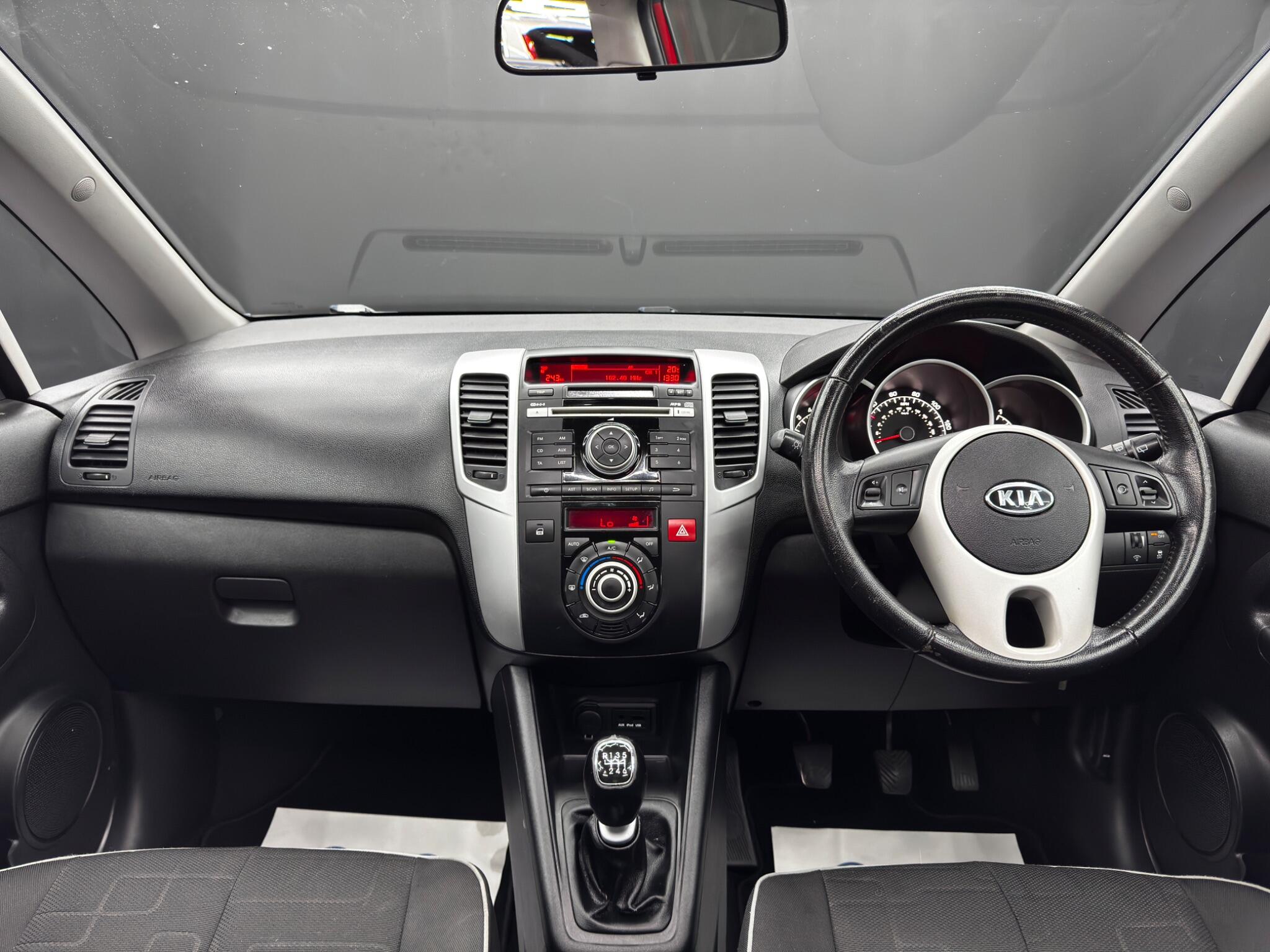 Kia Venga view 10