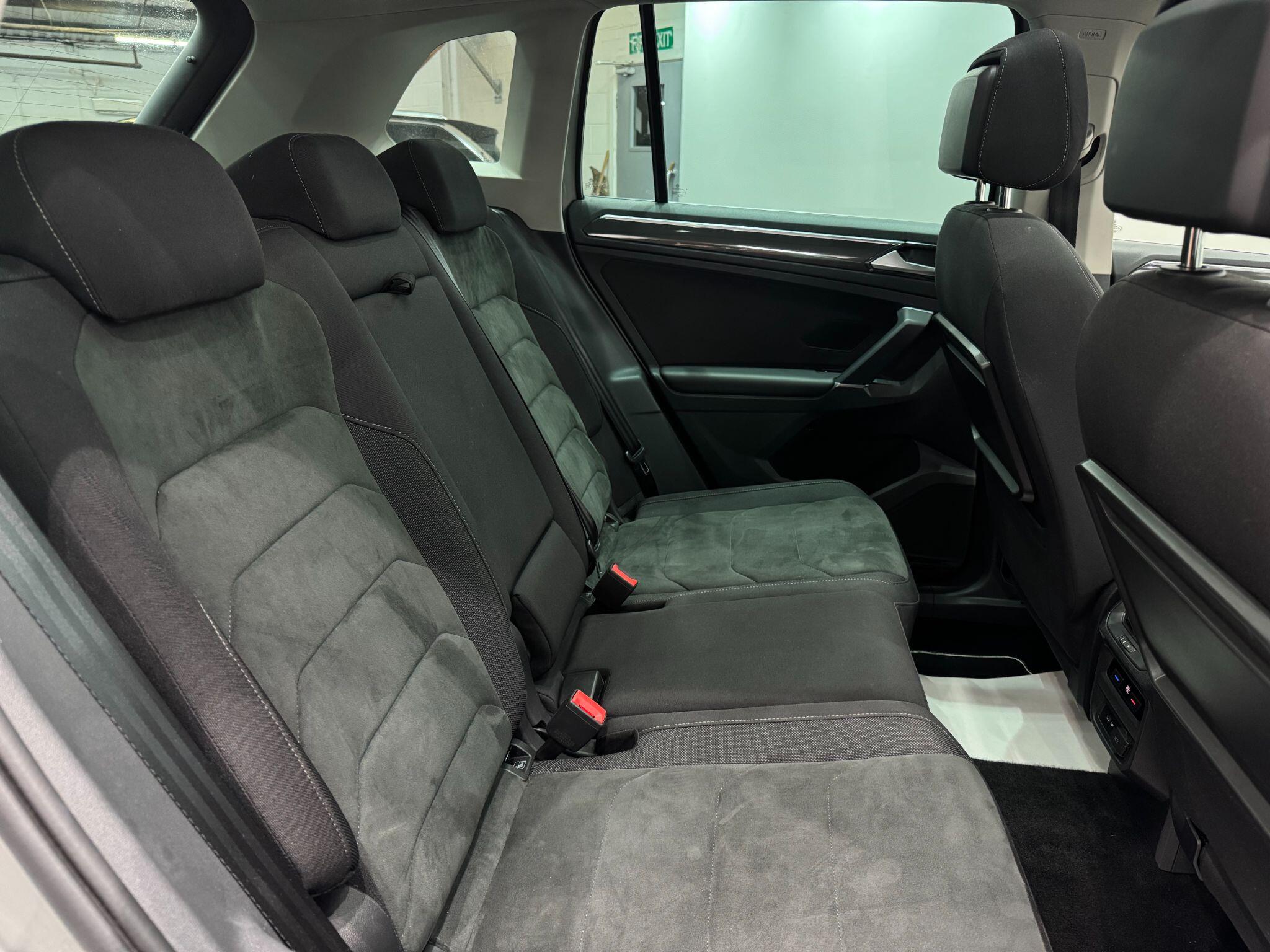 Volkswagen Tiguan view 51